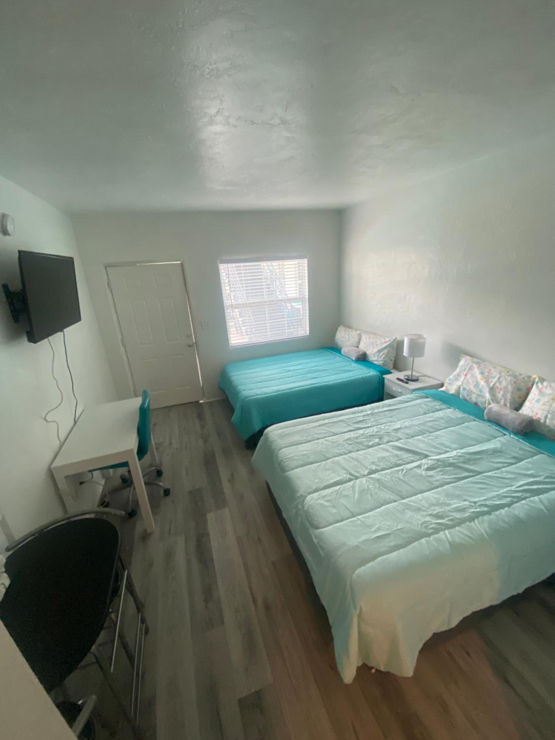 Double Room - Photo 1