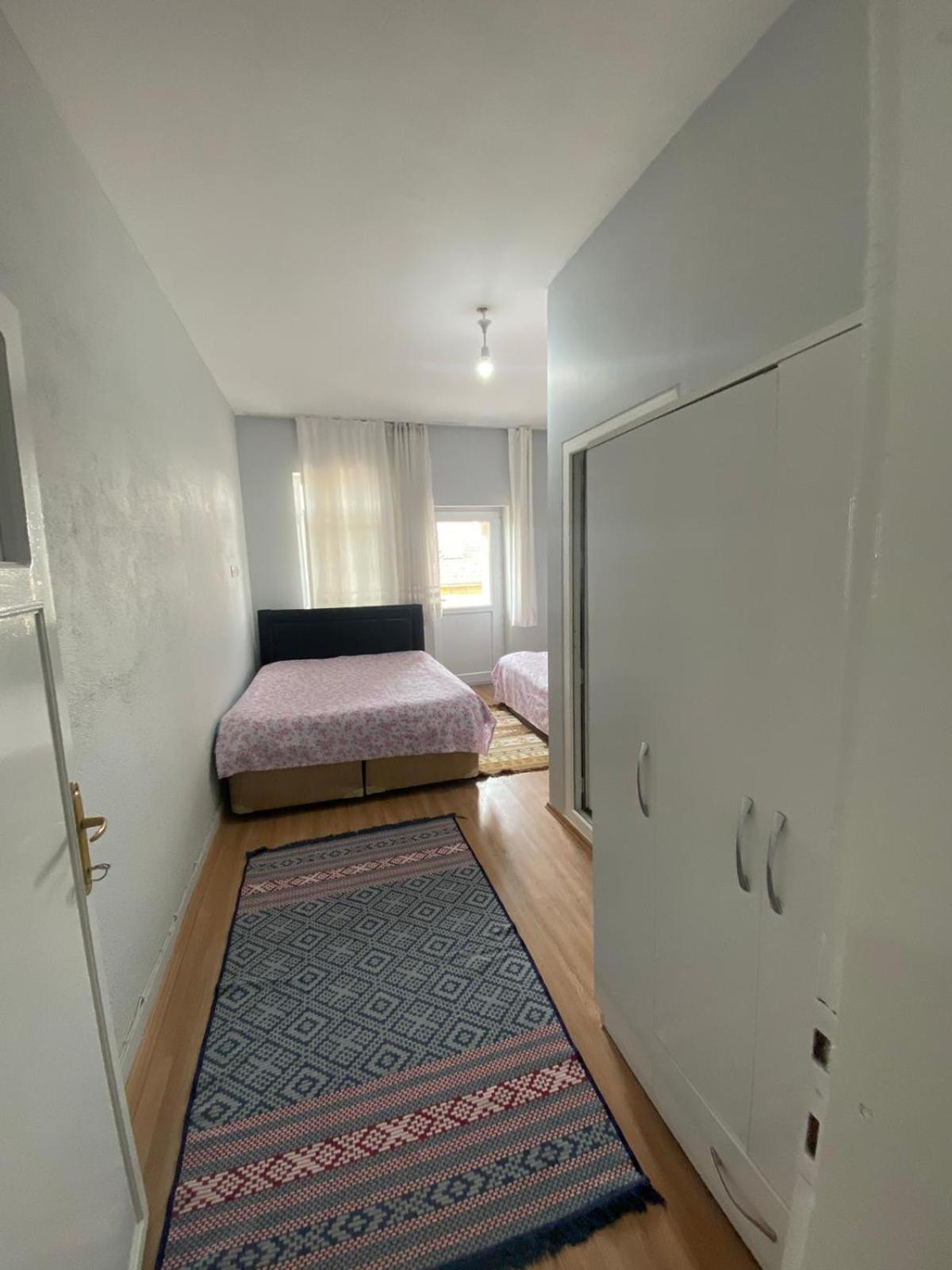 Apartment with Terrace - Photo 28