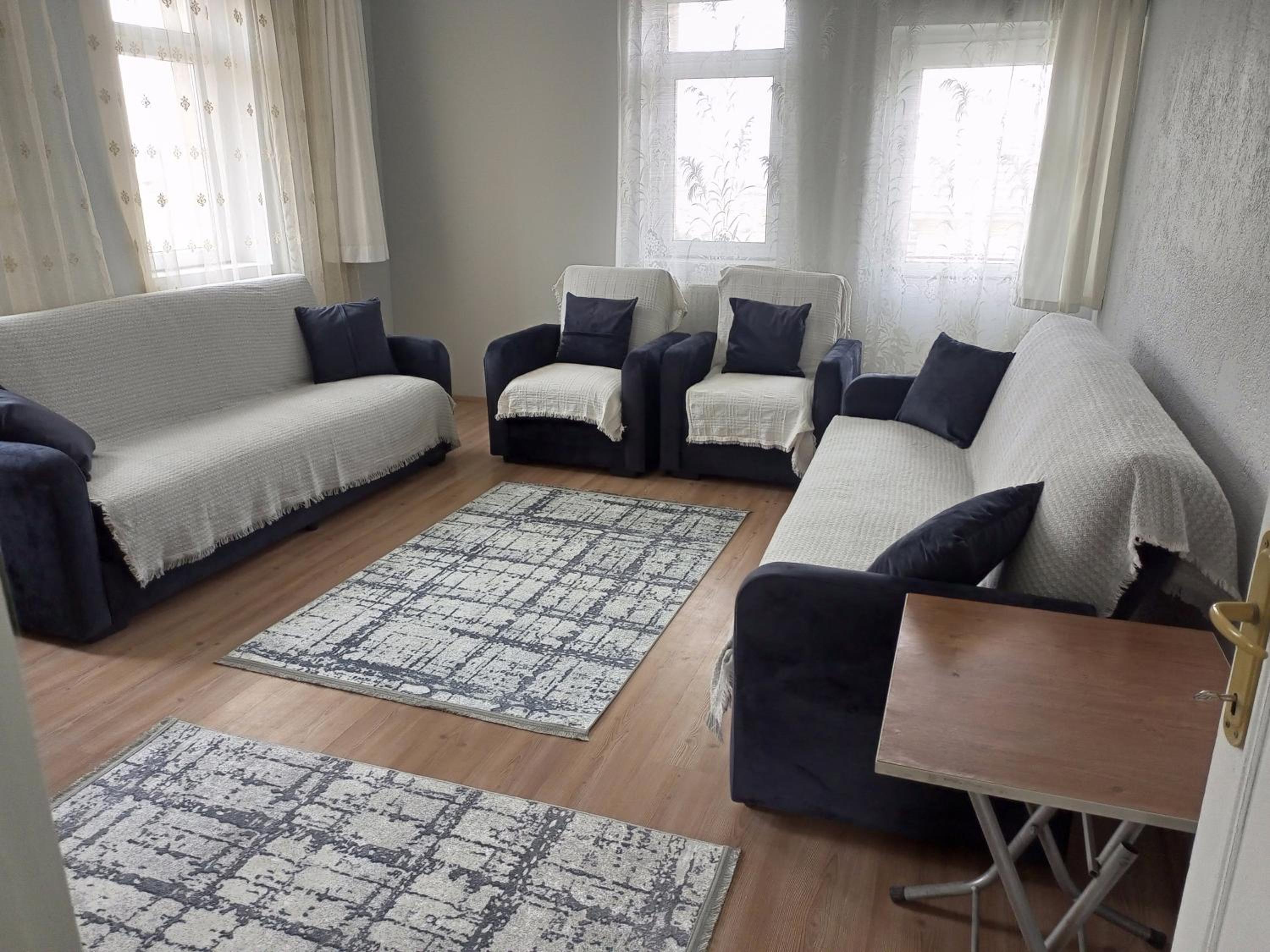 Apartment with Terrace - Photo 26