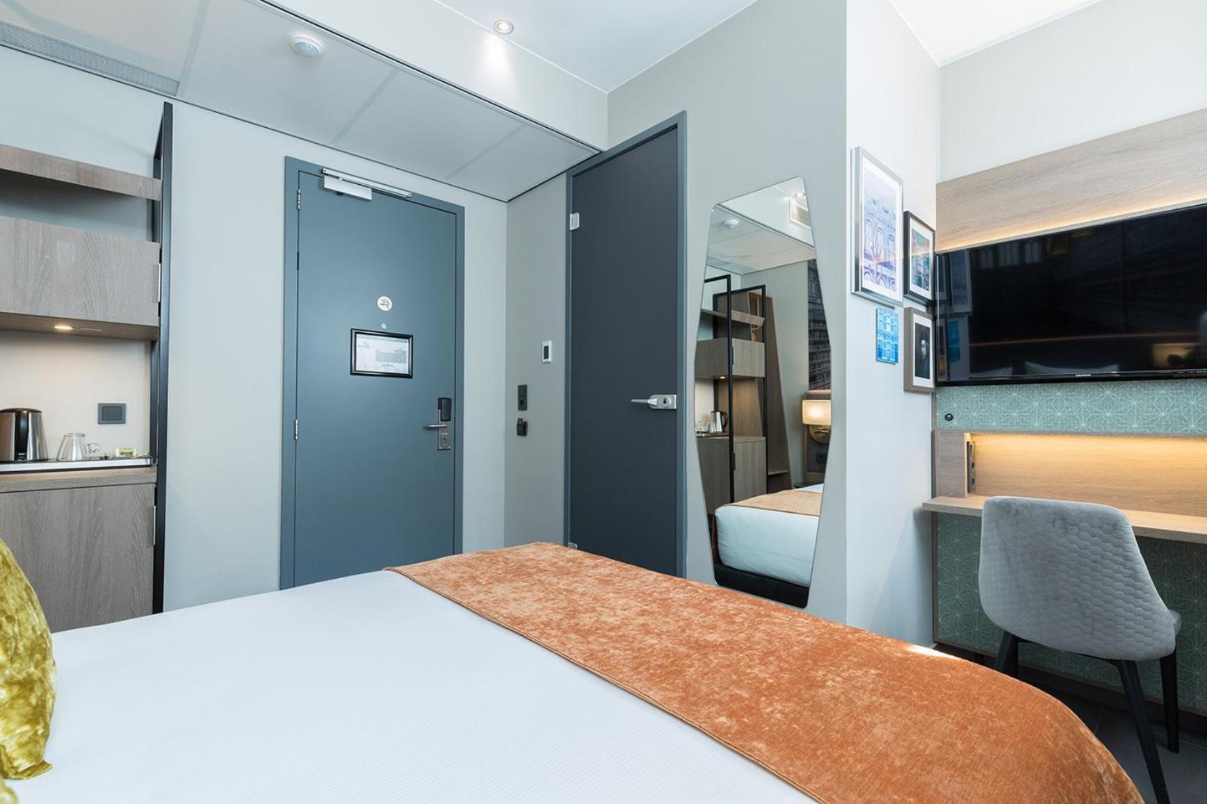 Comfort Room 1 Double Bed Limited View photo 3