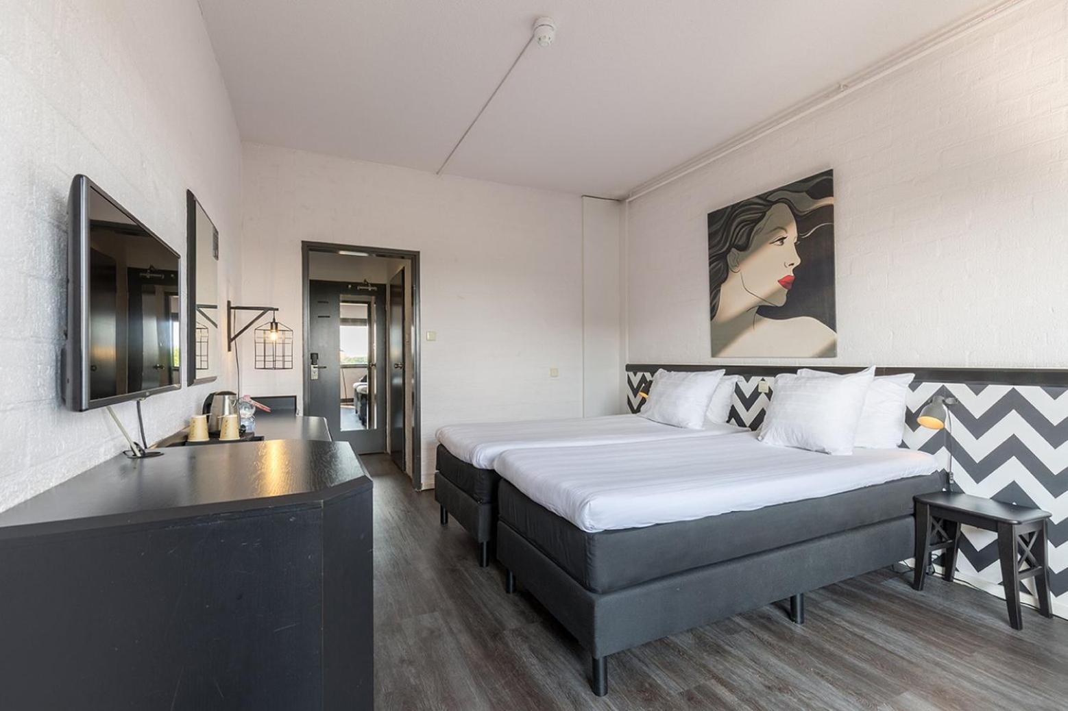 Comfort Room 1 Double Bed