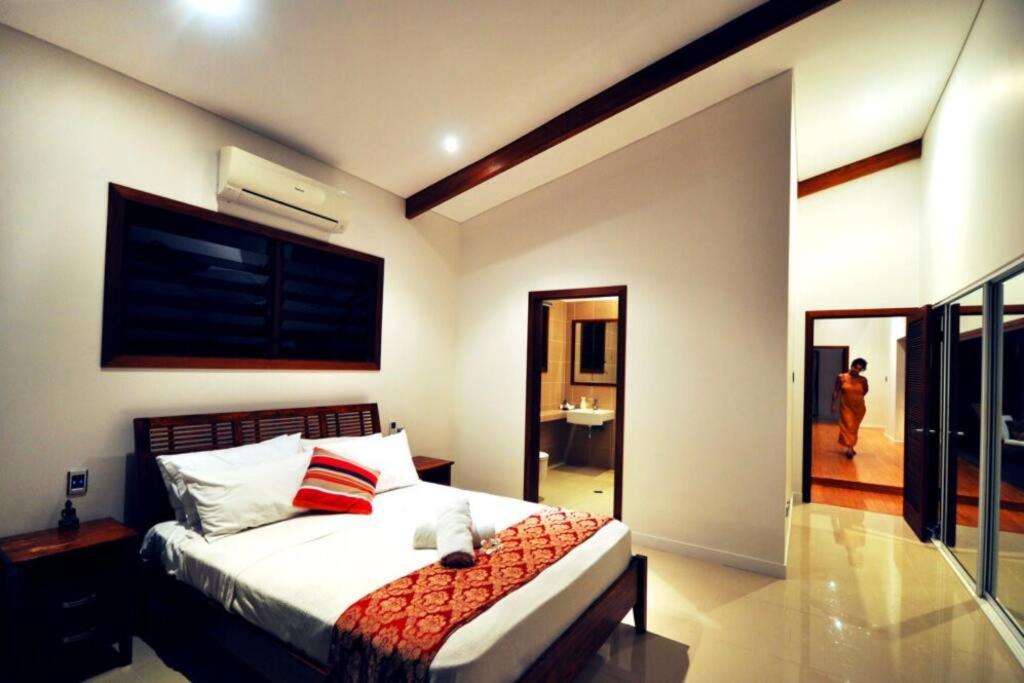 Four-Bedroom House photo 1