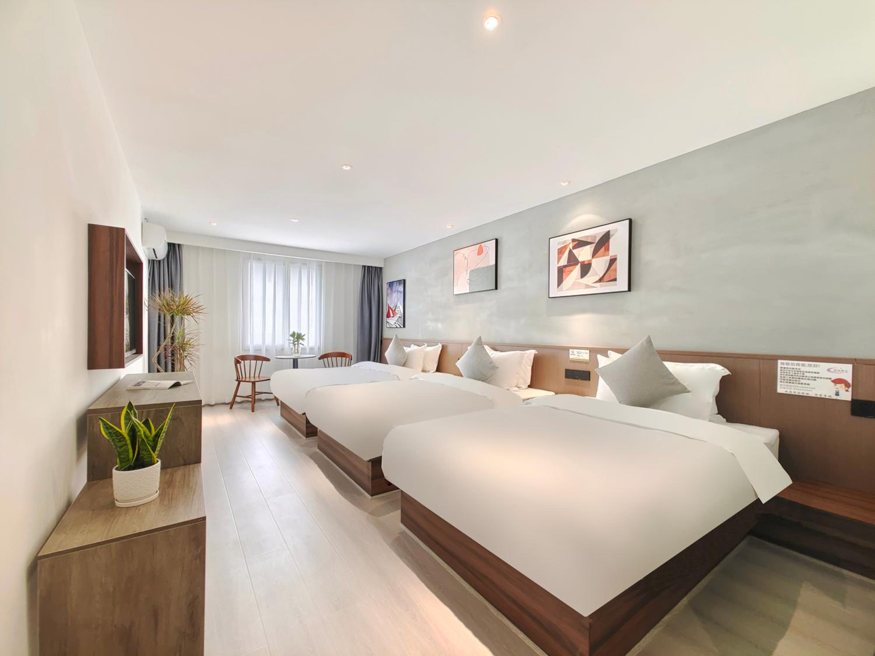Triple Room photo 2
