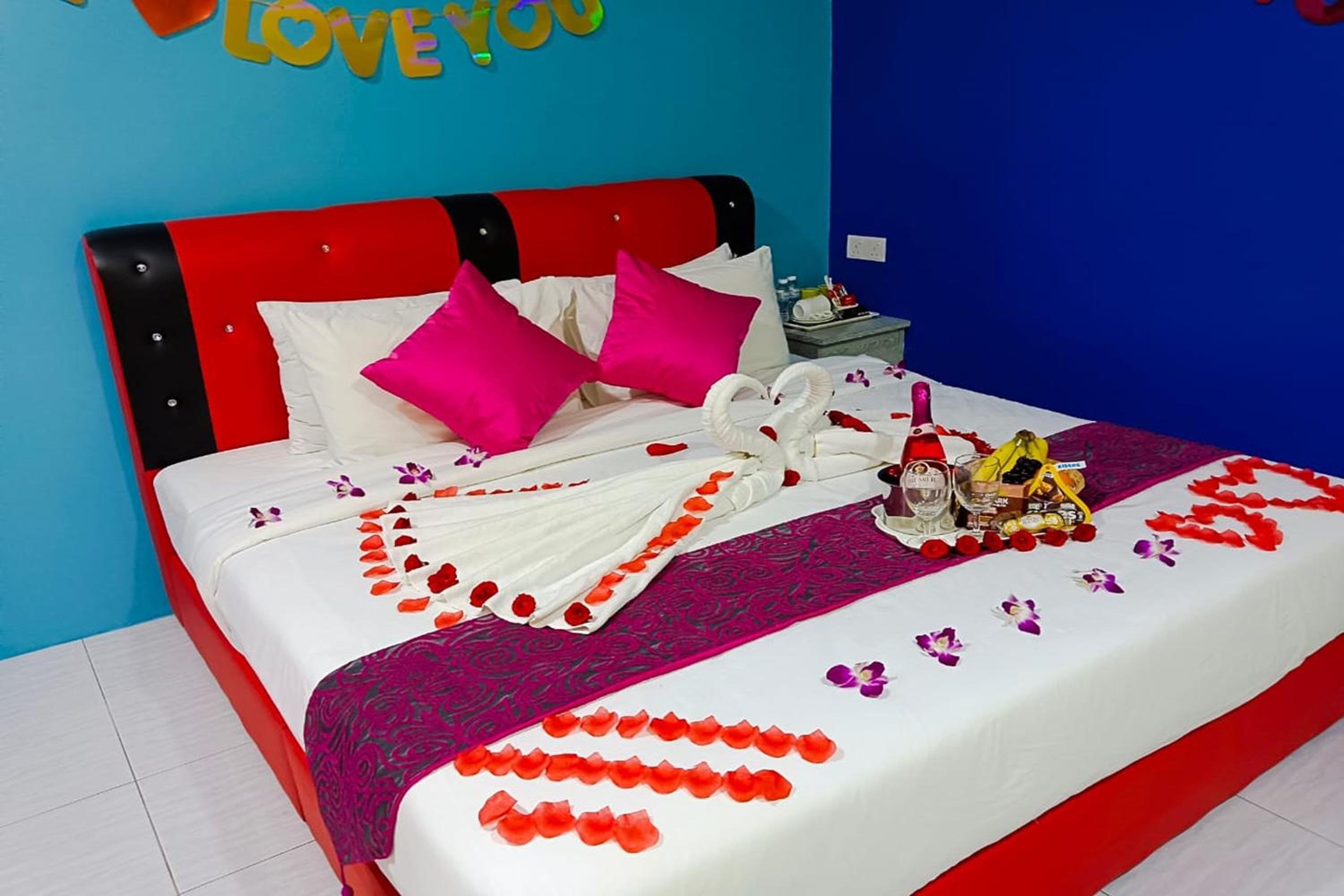 Deluxe Suite - Photo 2