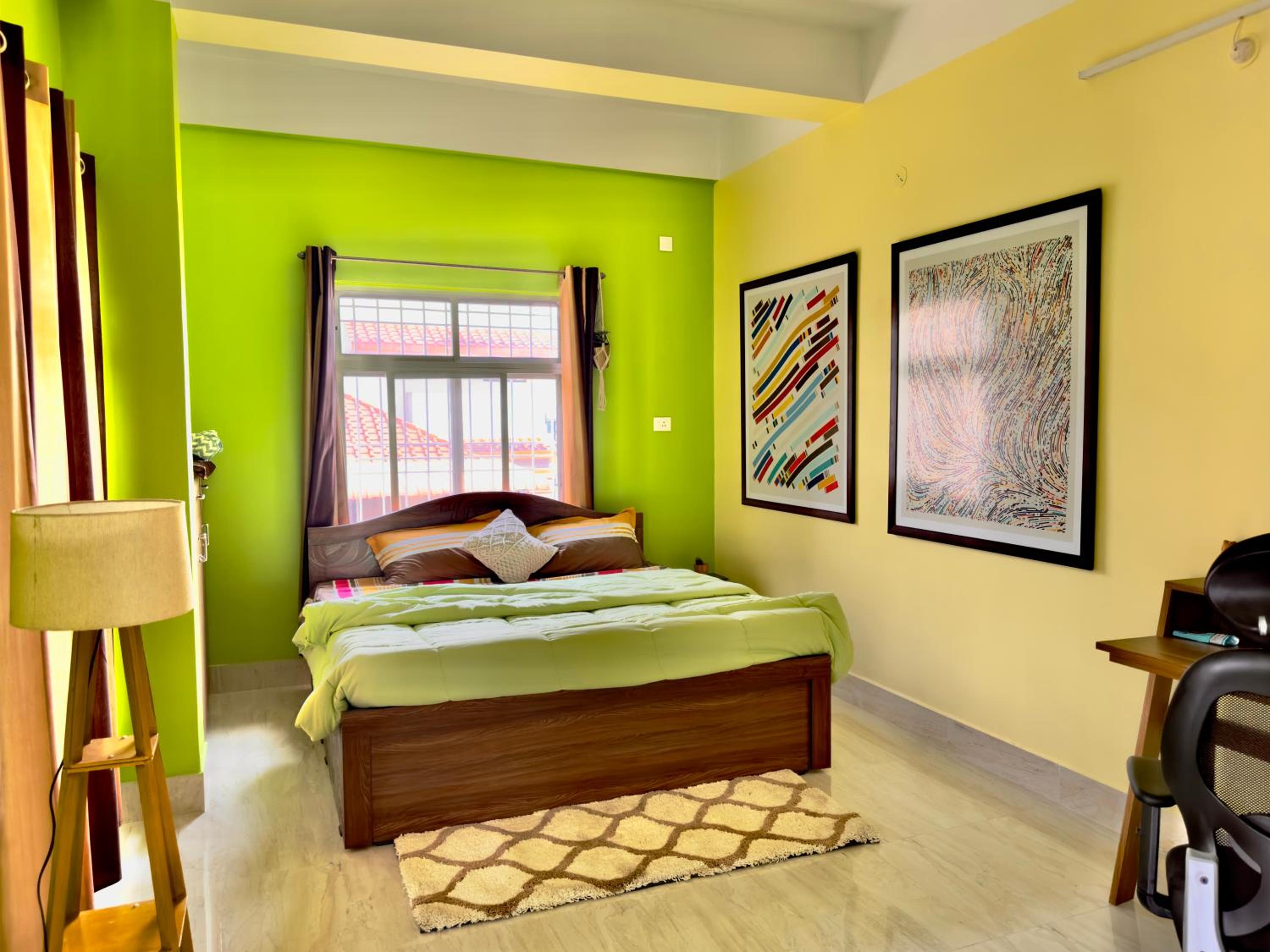 Standard King Room photo 3