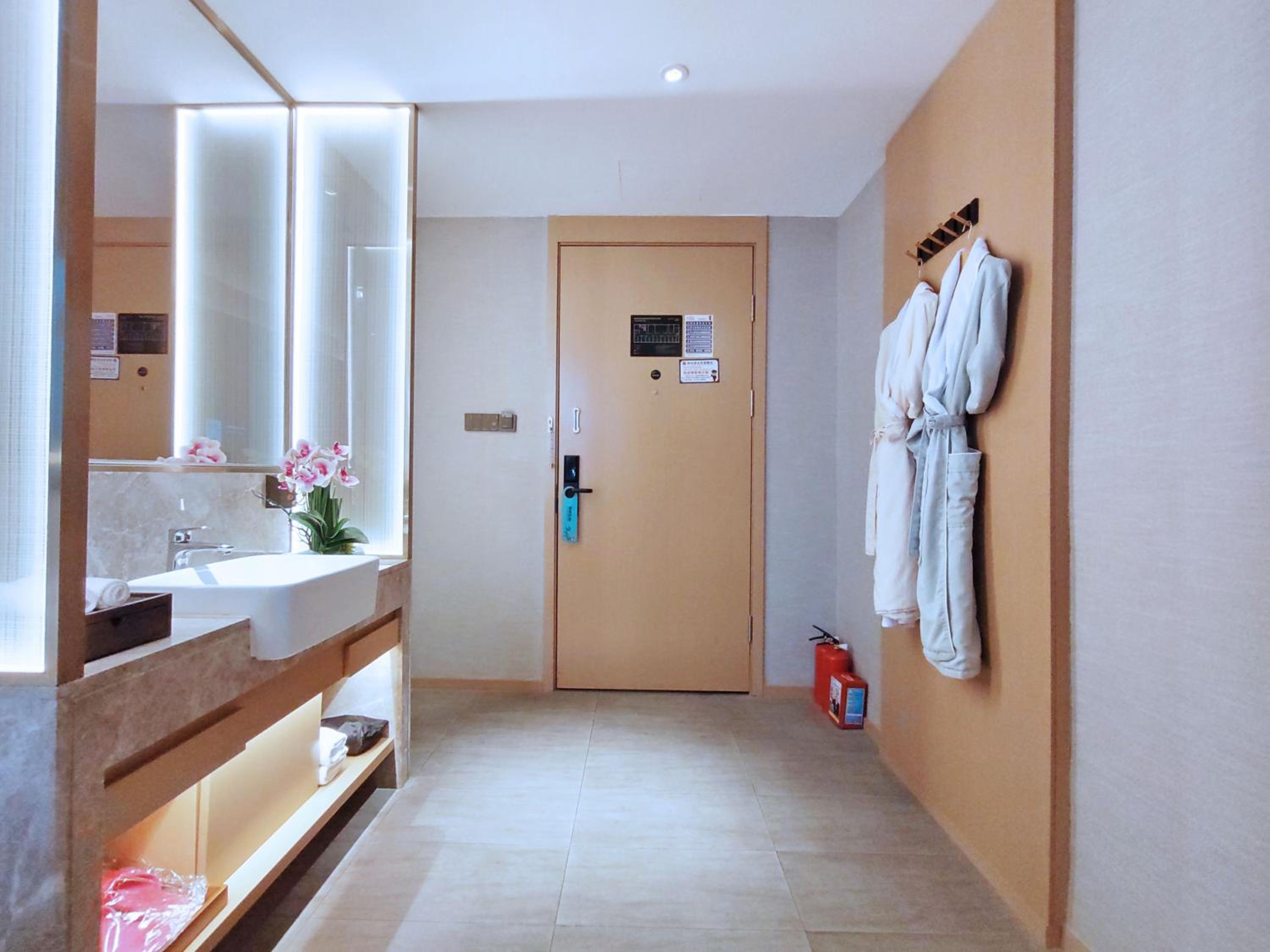 Superior Queen Room