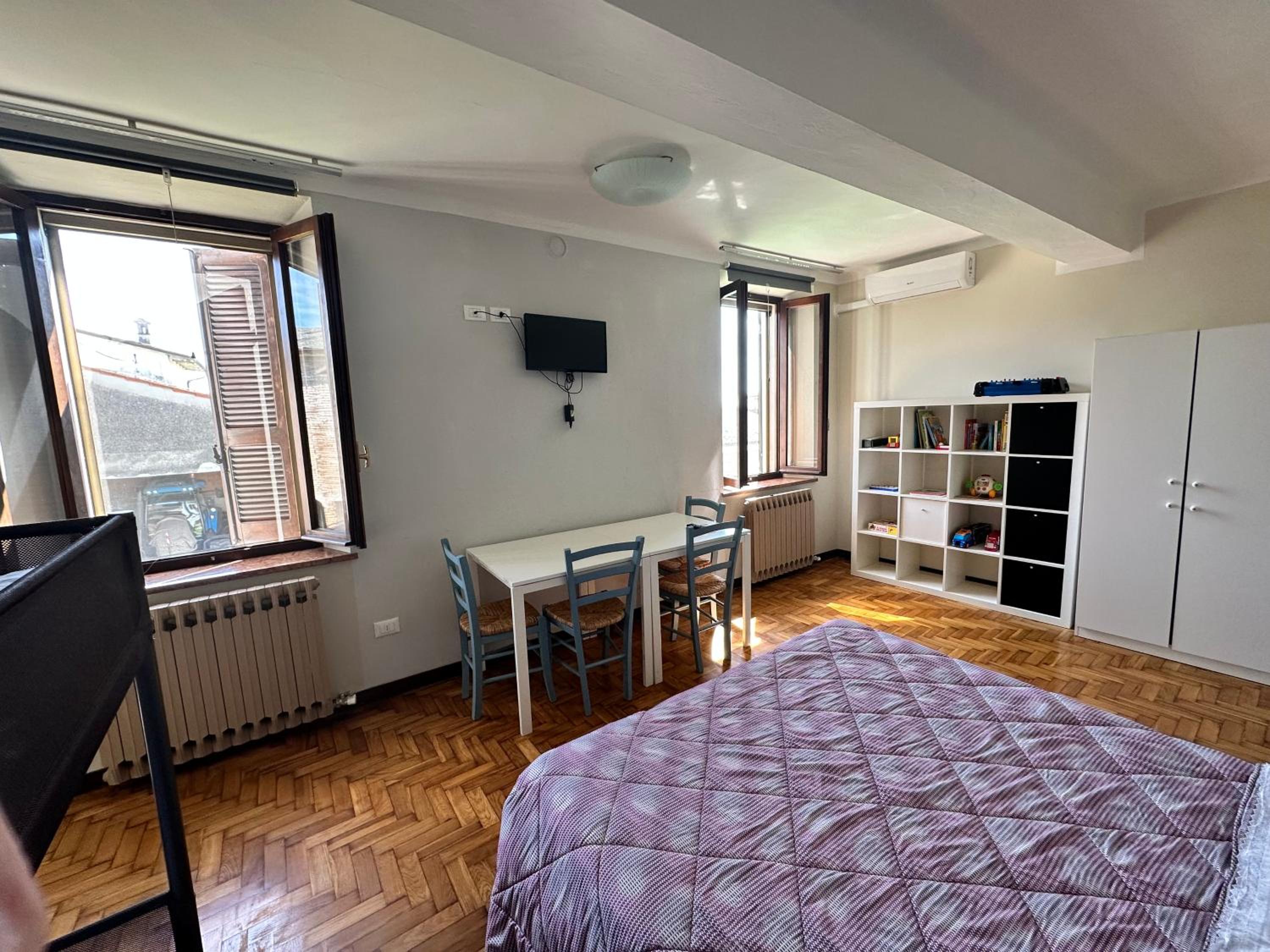 Triple Room - Photo 11