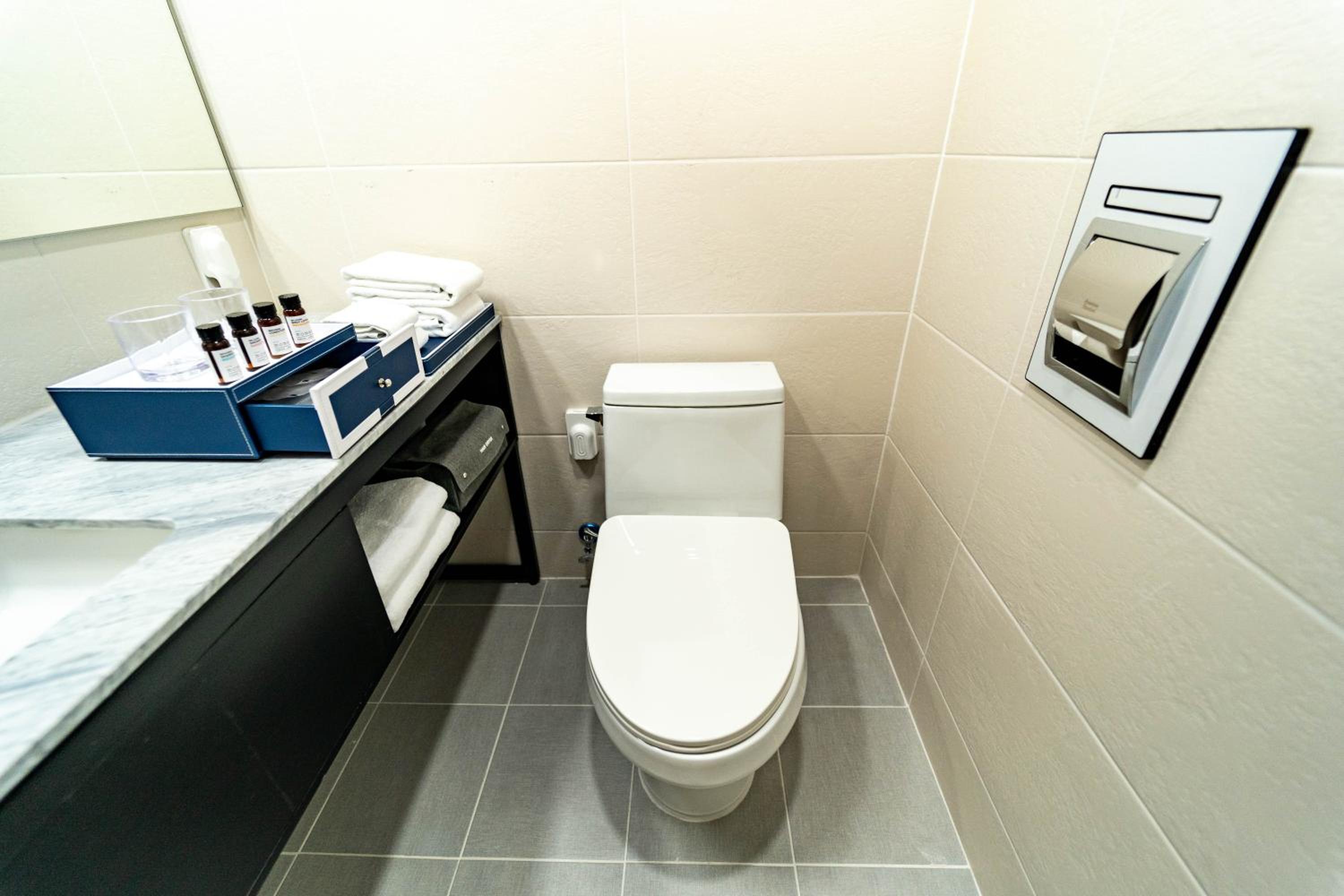 Standard Double Room - Photo 4