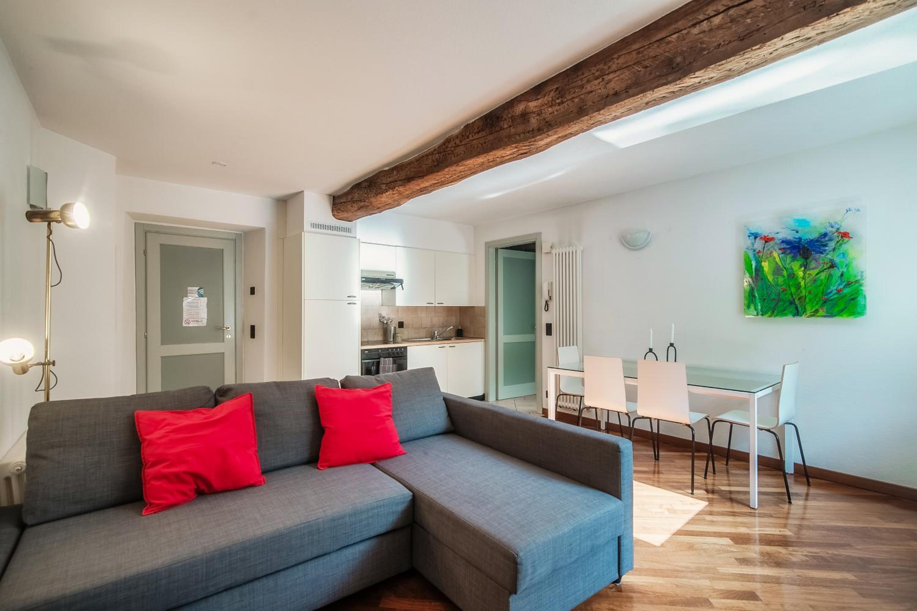 Apartment With Lake View photo 1