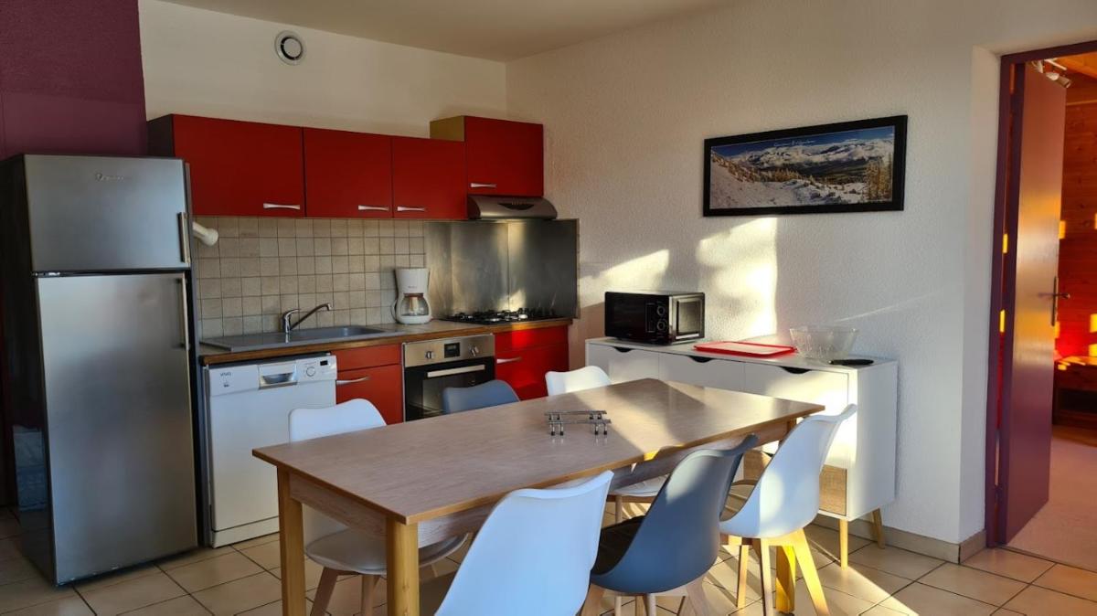 Superior Apartment photo 2