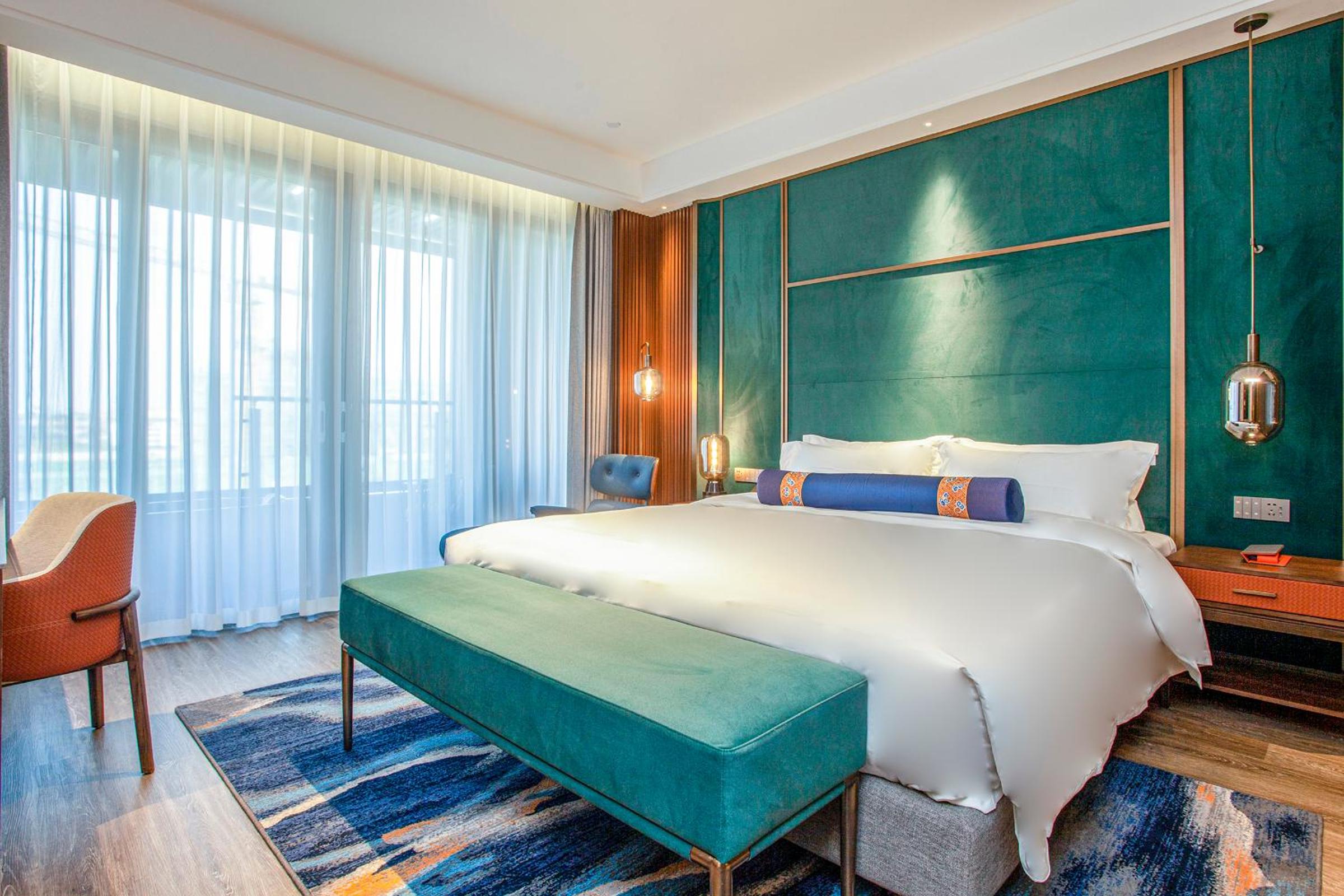Superior King Room (No Hot Spring)
