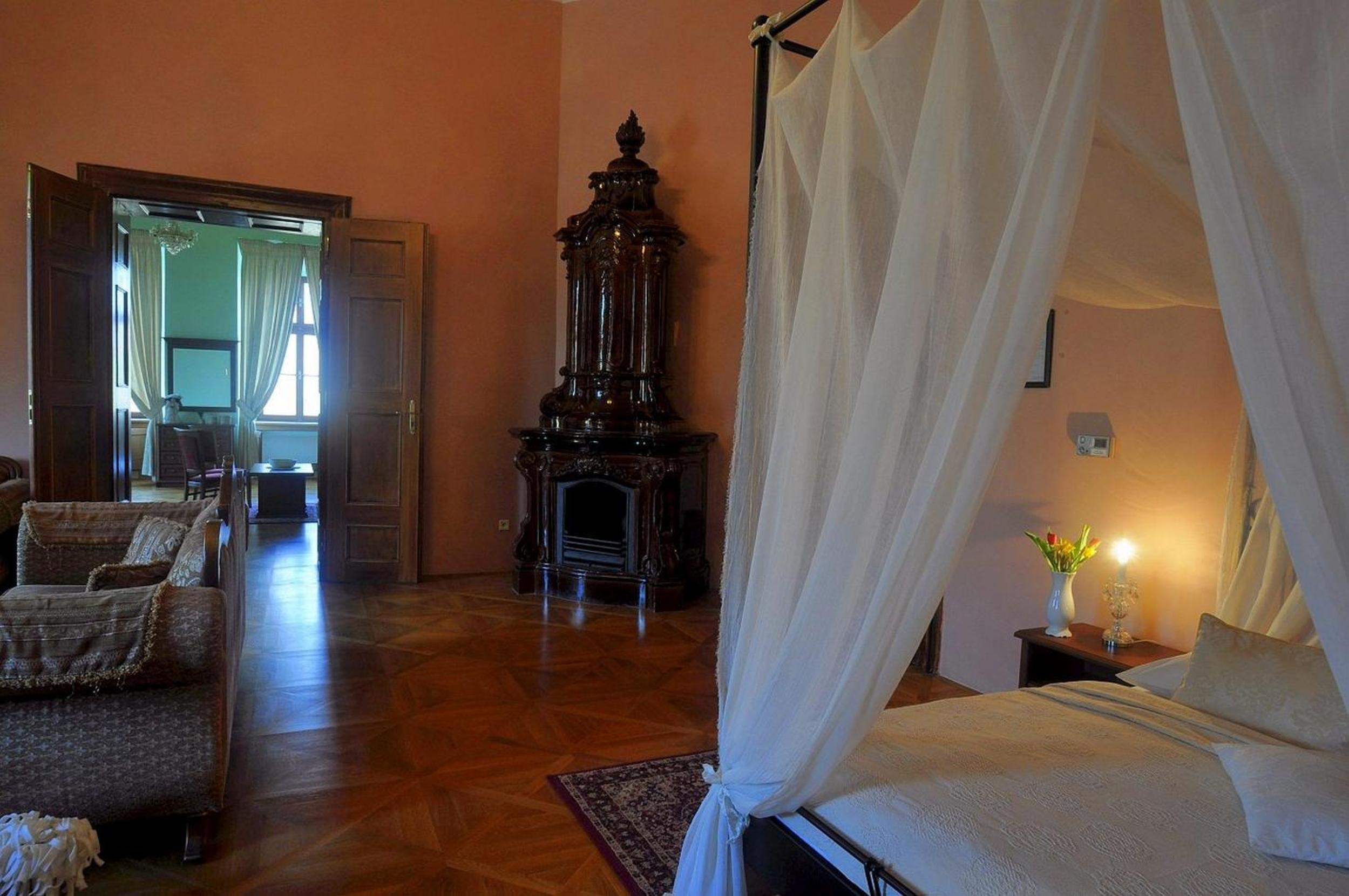 Two-Bedroom Suite (4 Adults) - Photo 1