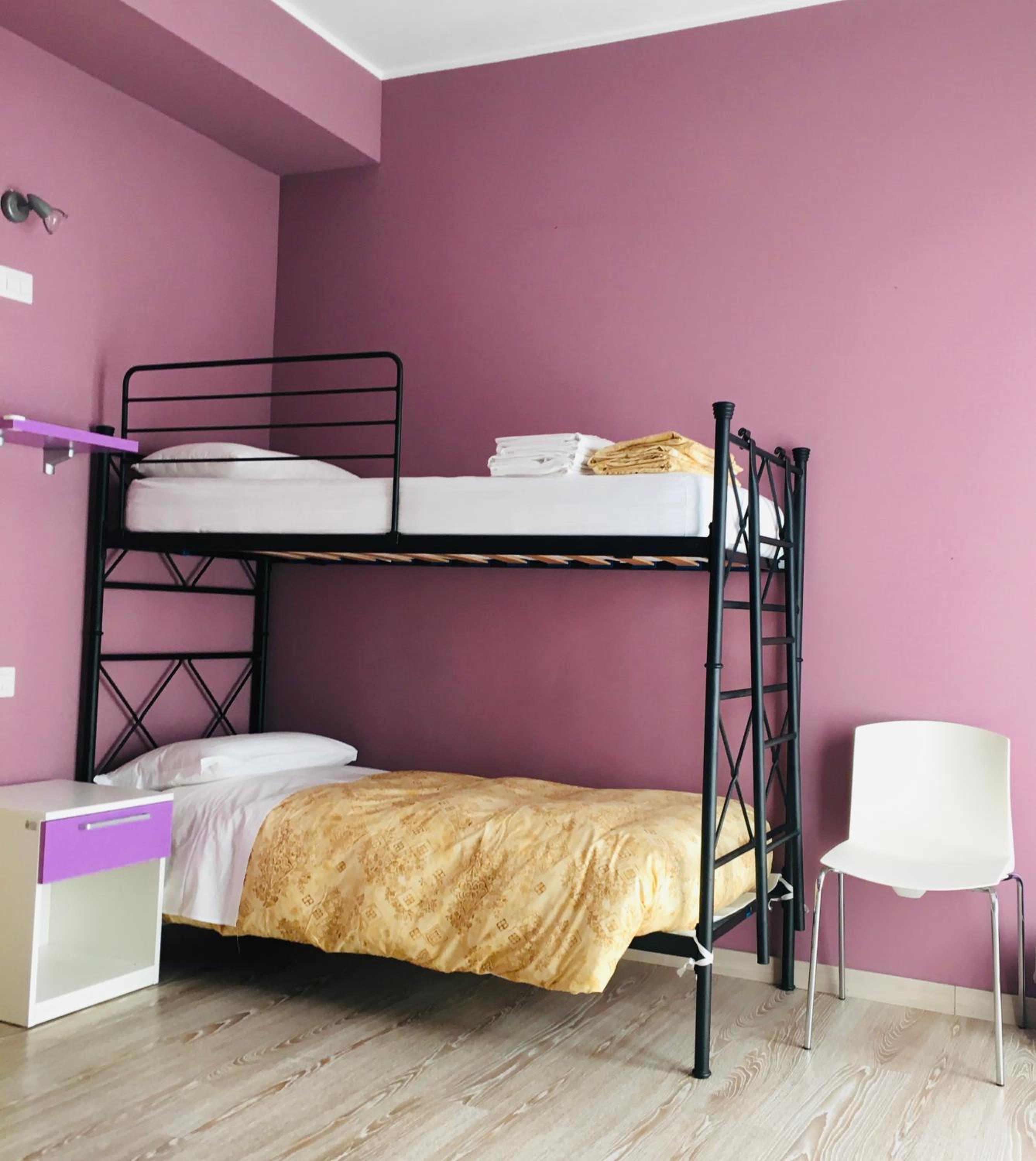 Single Bed in Mixed Dormitory Room photo 2