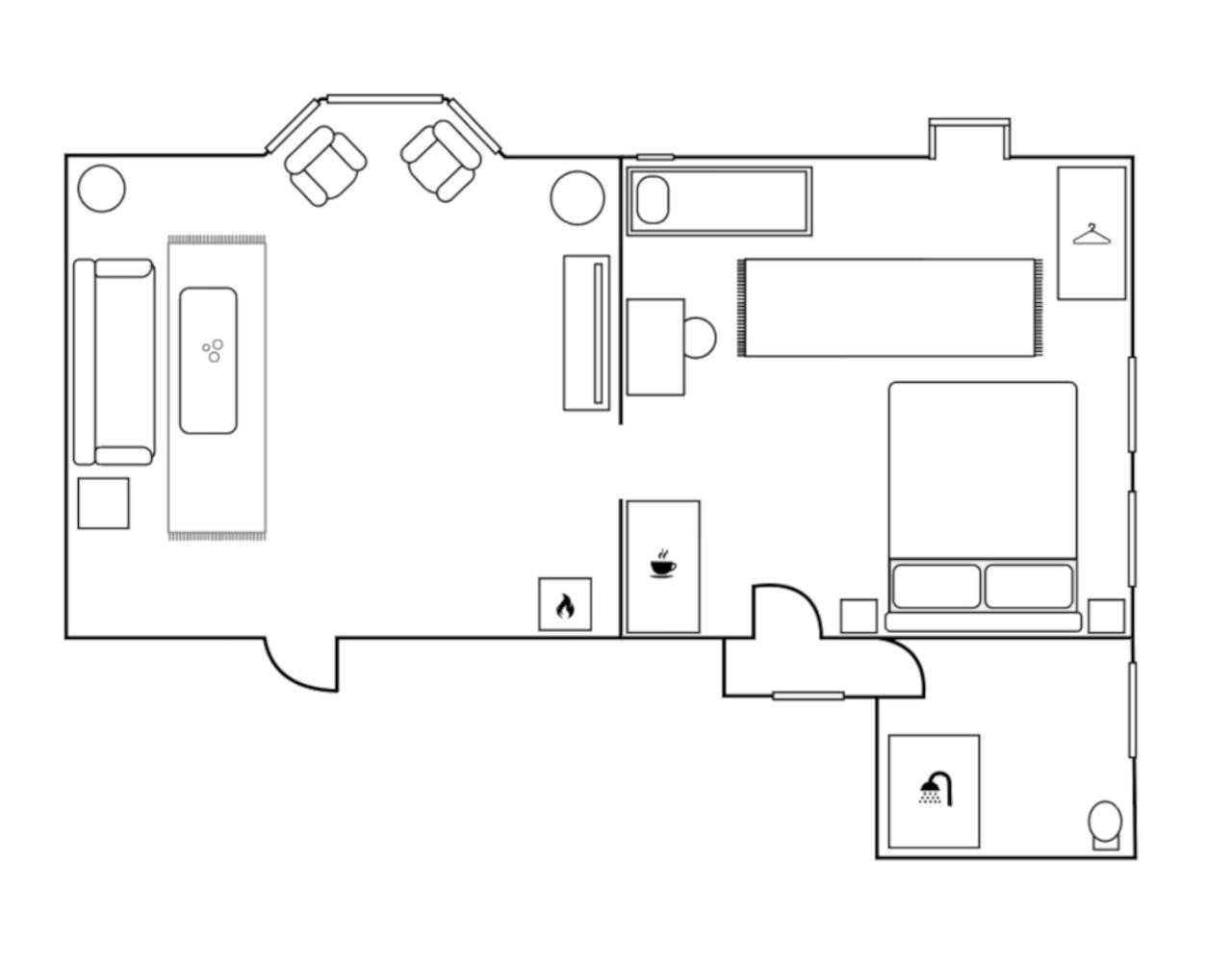 Deluxe Family Suite photo 2