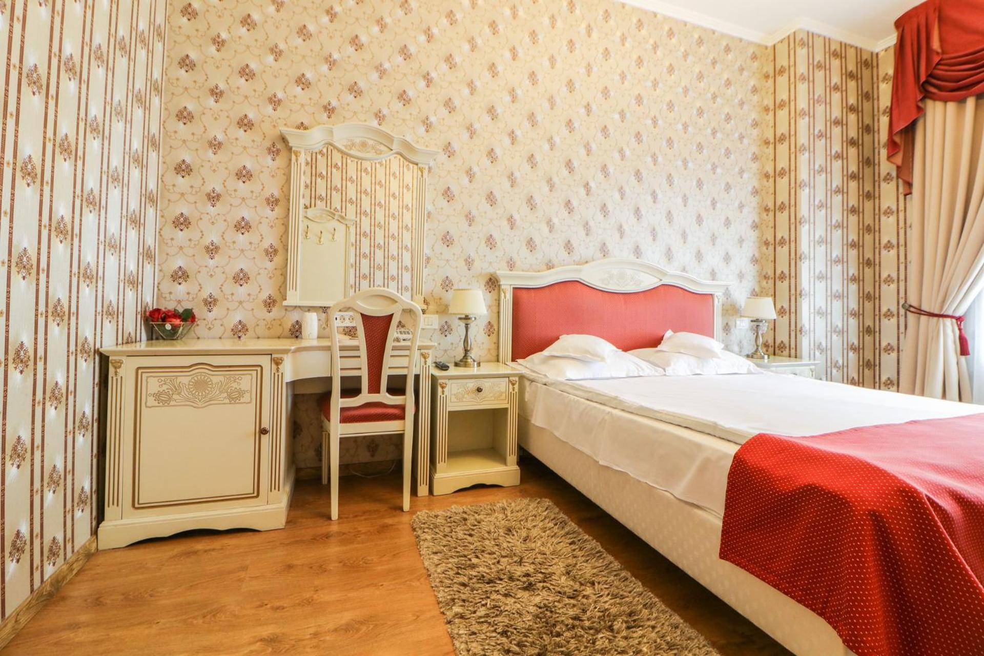 Standard Double Room photo 2