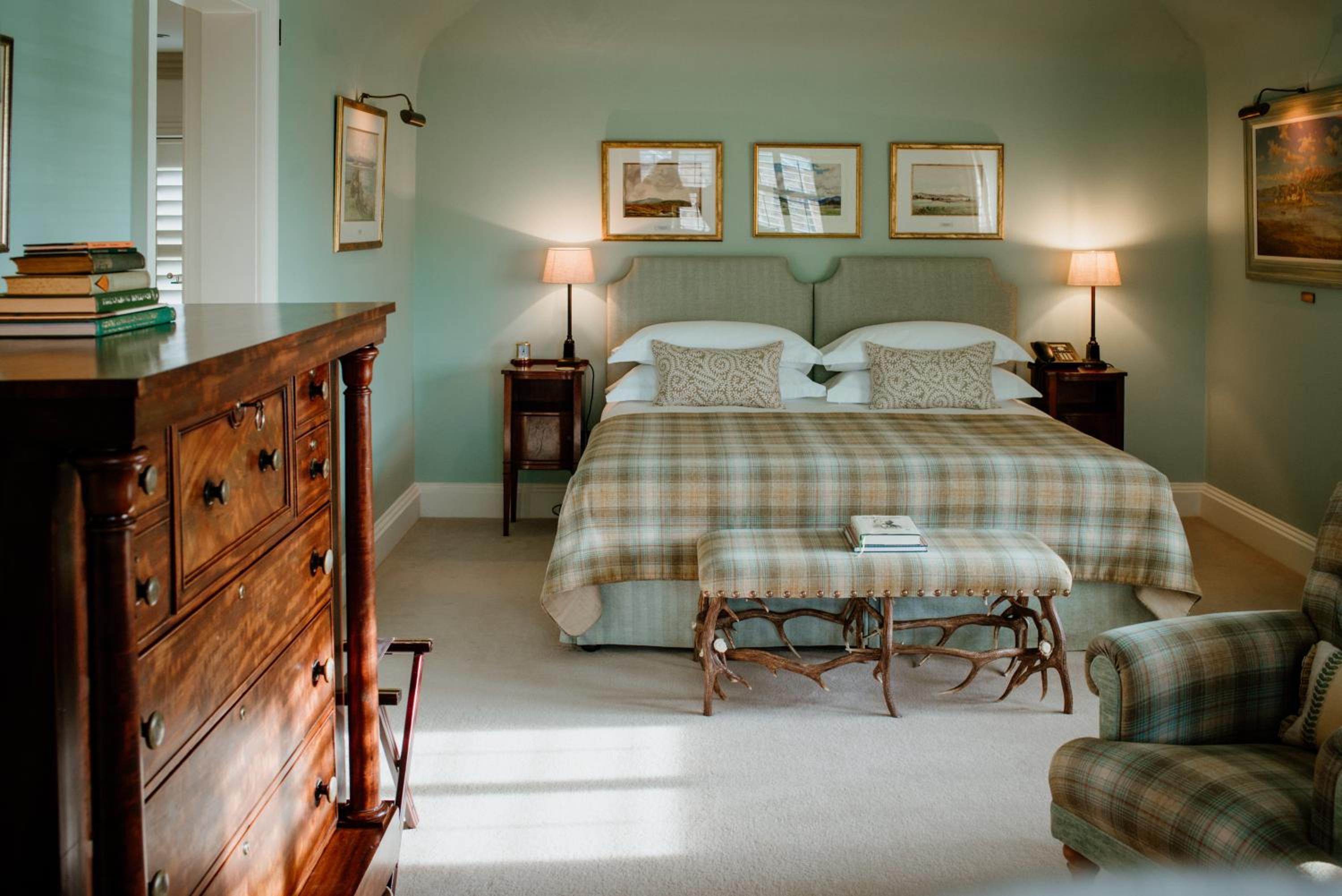 Mews Junior Suite - Photo 1