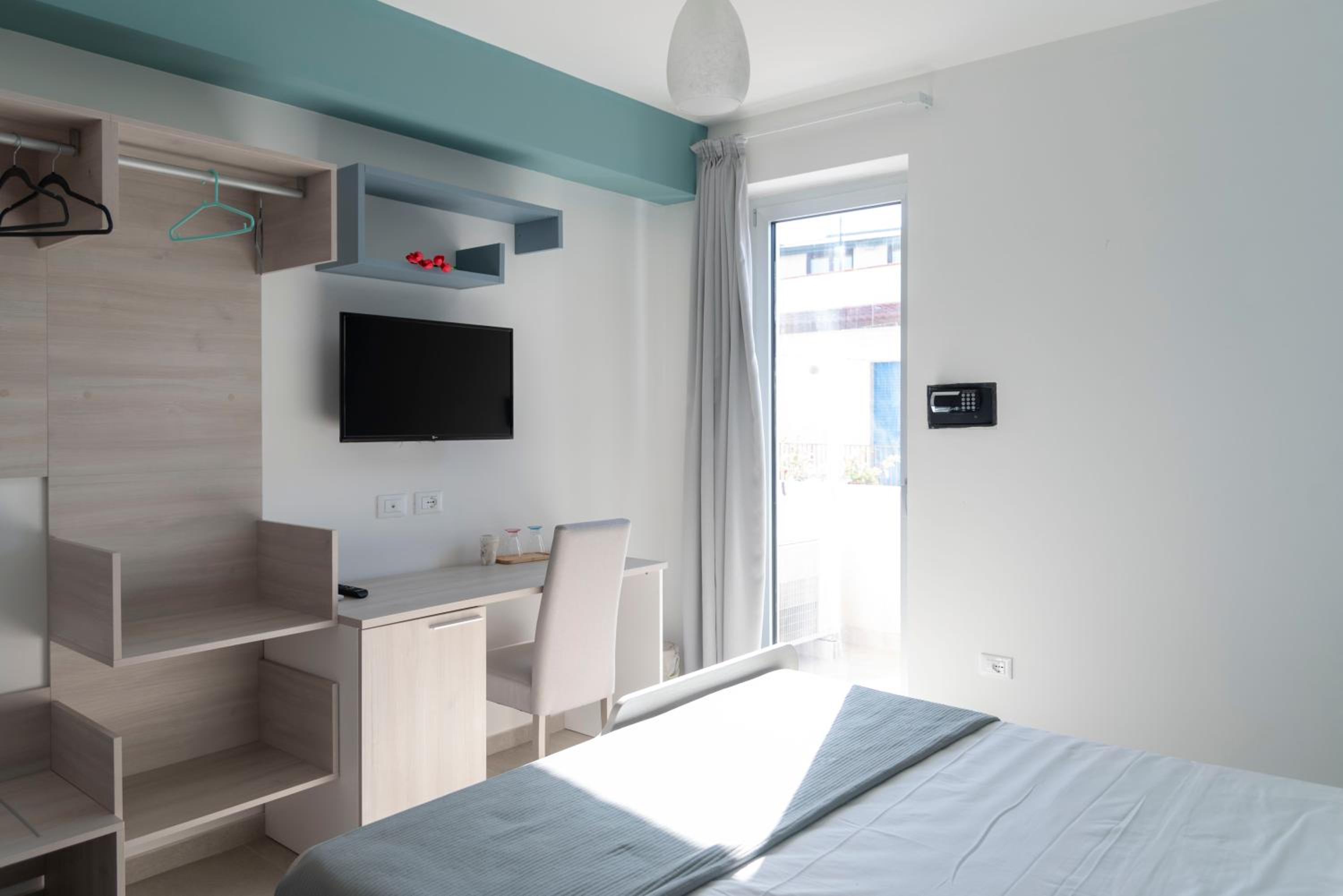 Double Room with Private Bathroom photo 1