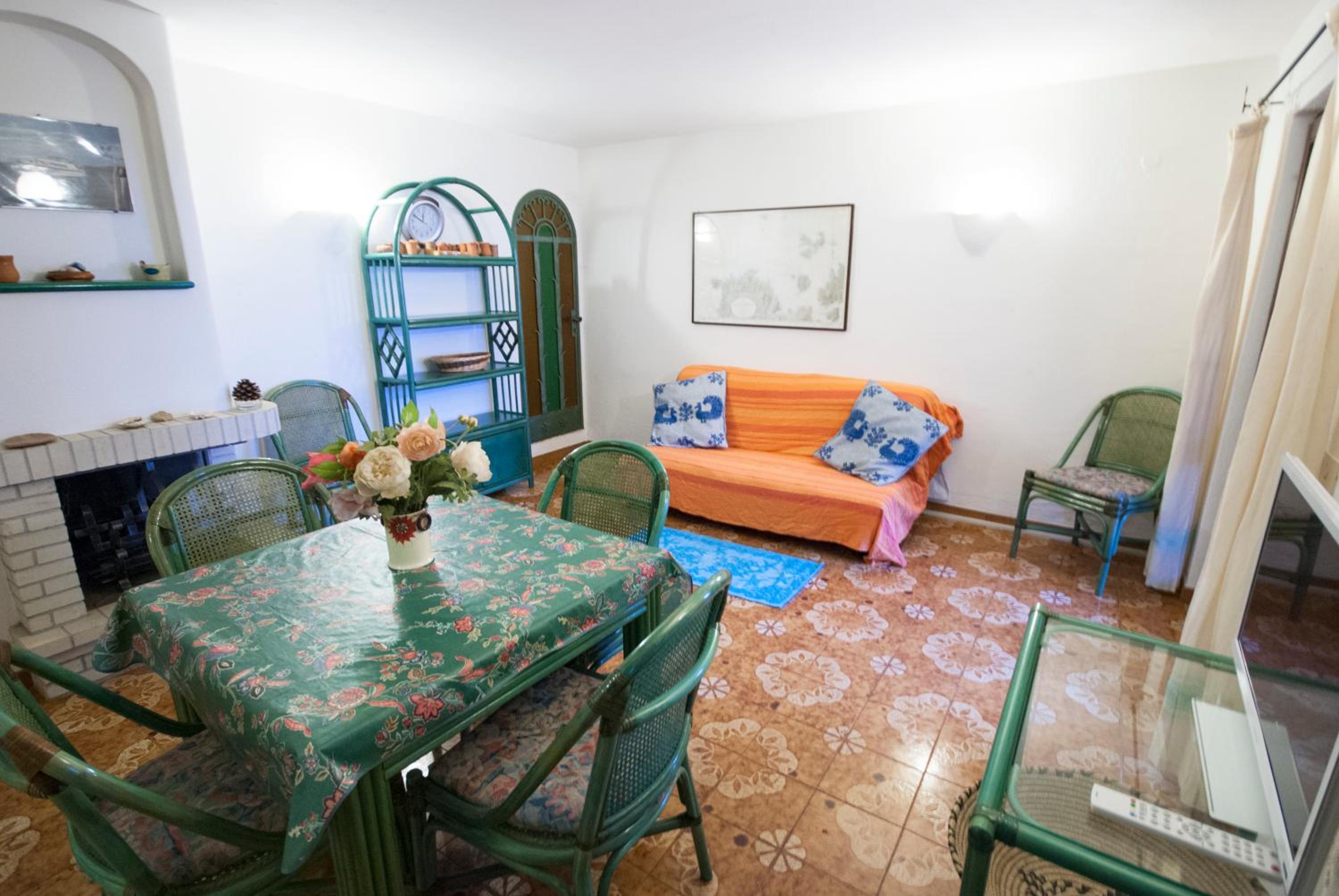 Two-Bedroom Apartment With Sea View photo 1