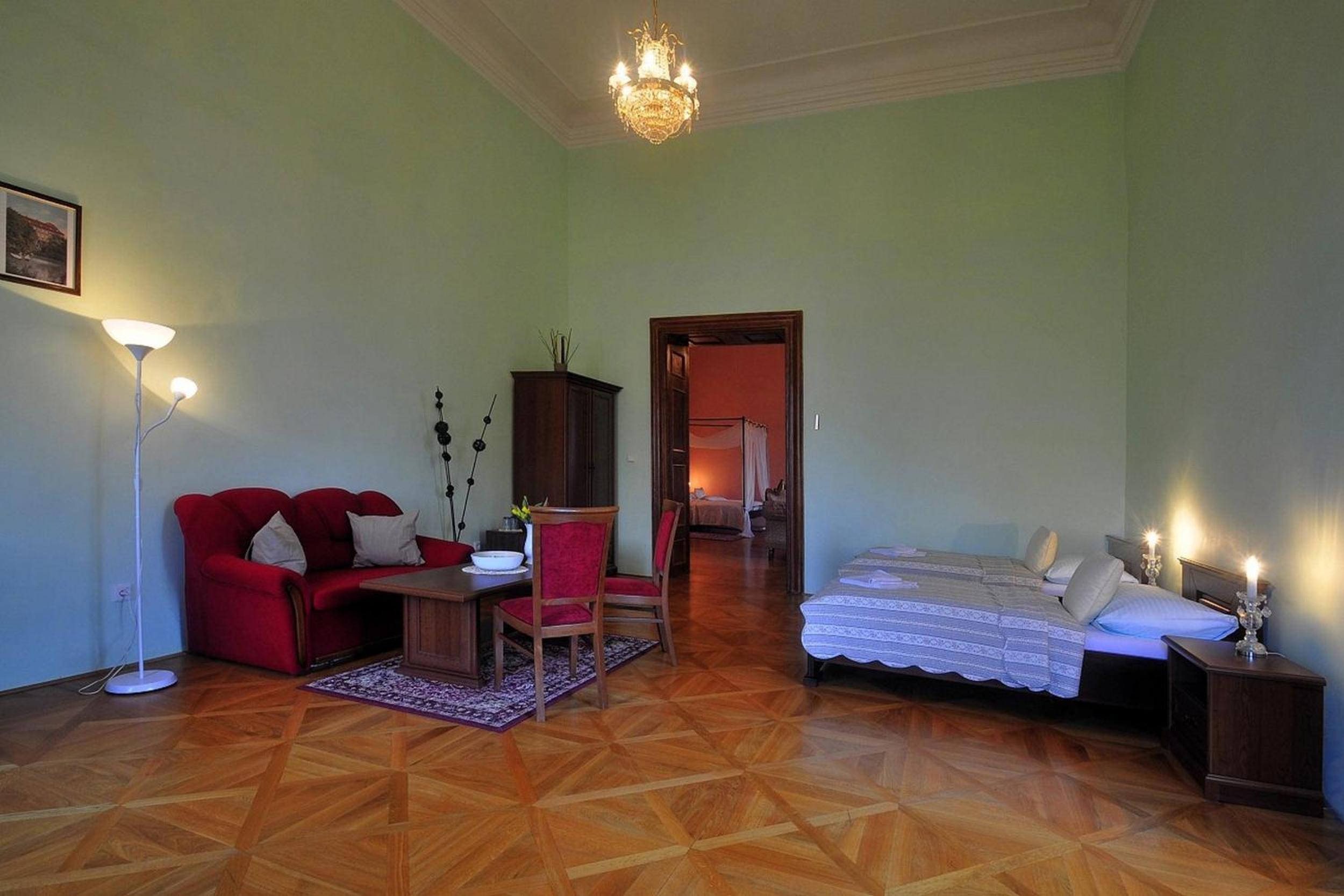 Two-Bedroom Suite (4 Adults) - Photo 5