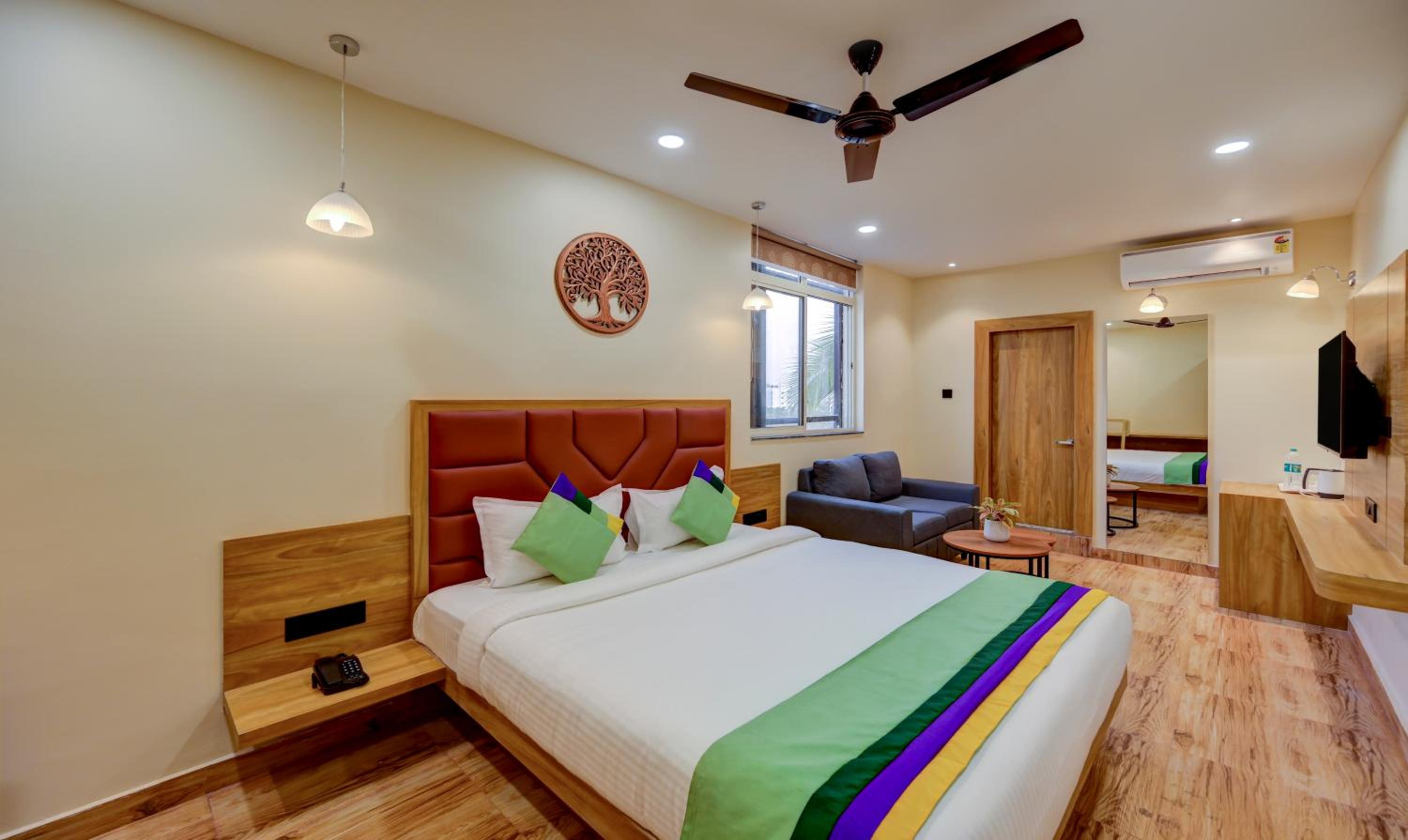 Deluxe Double Room - Photo 1