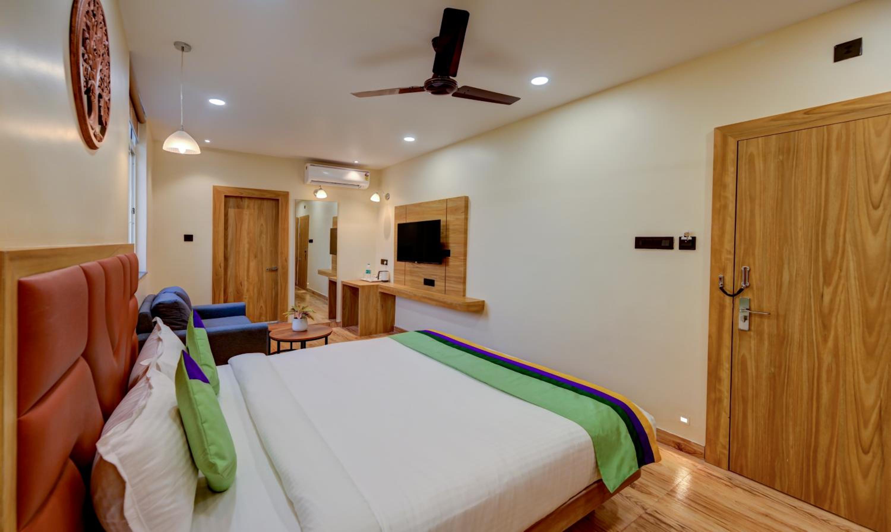 Deluxe Double Room - Photo 2