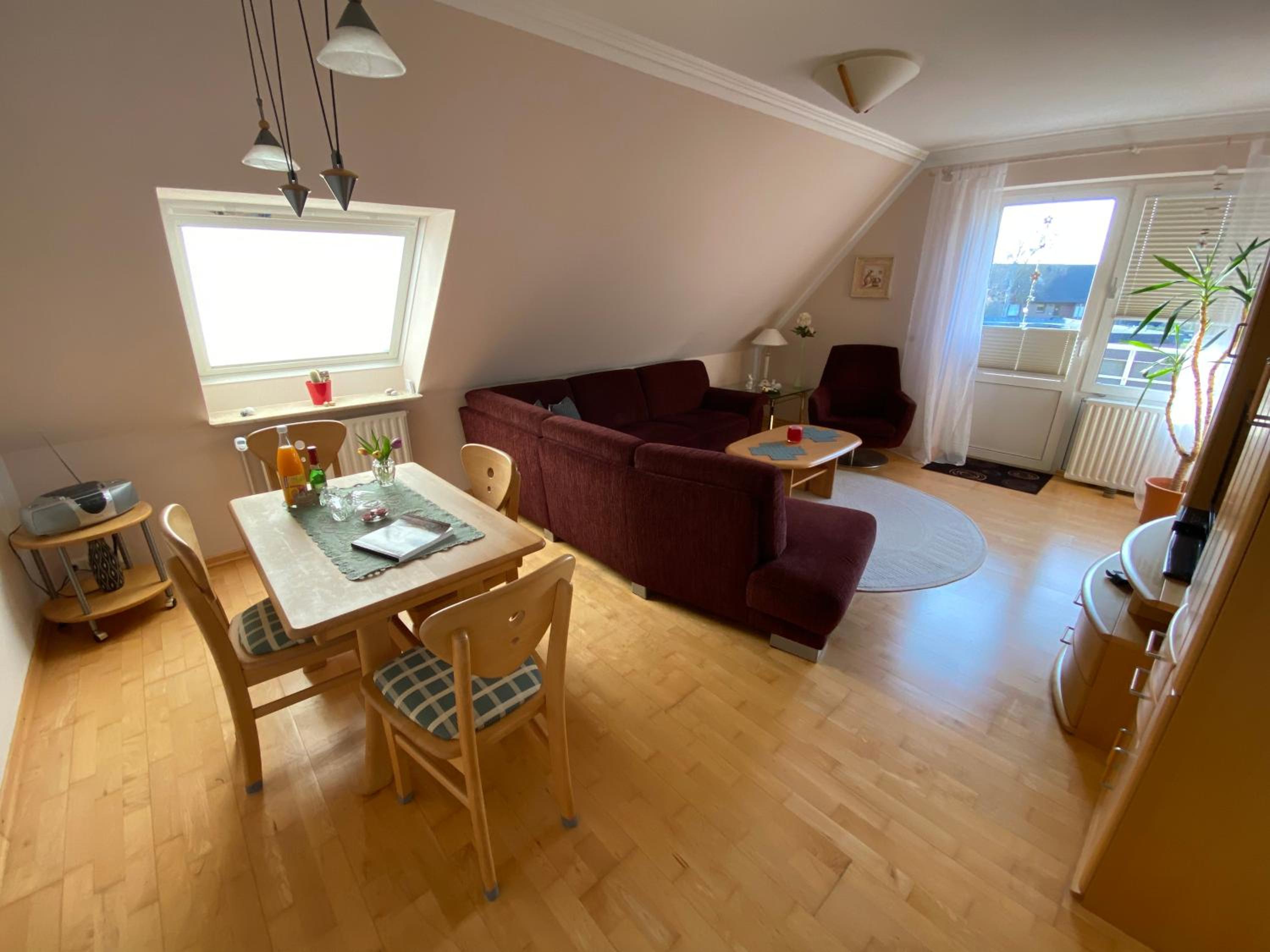 Apartment with Balcony photo 1