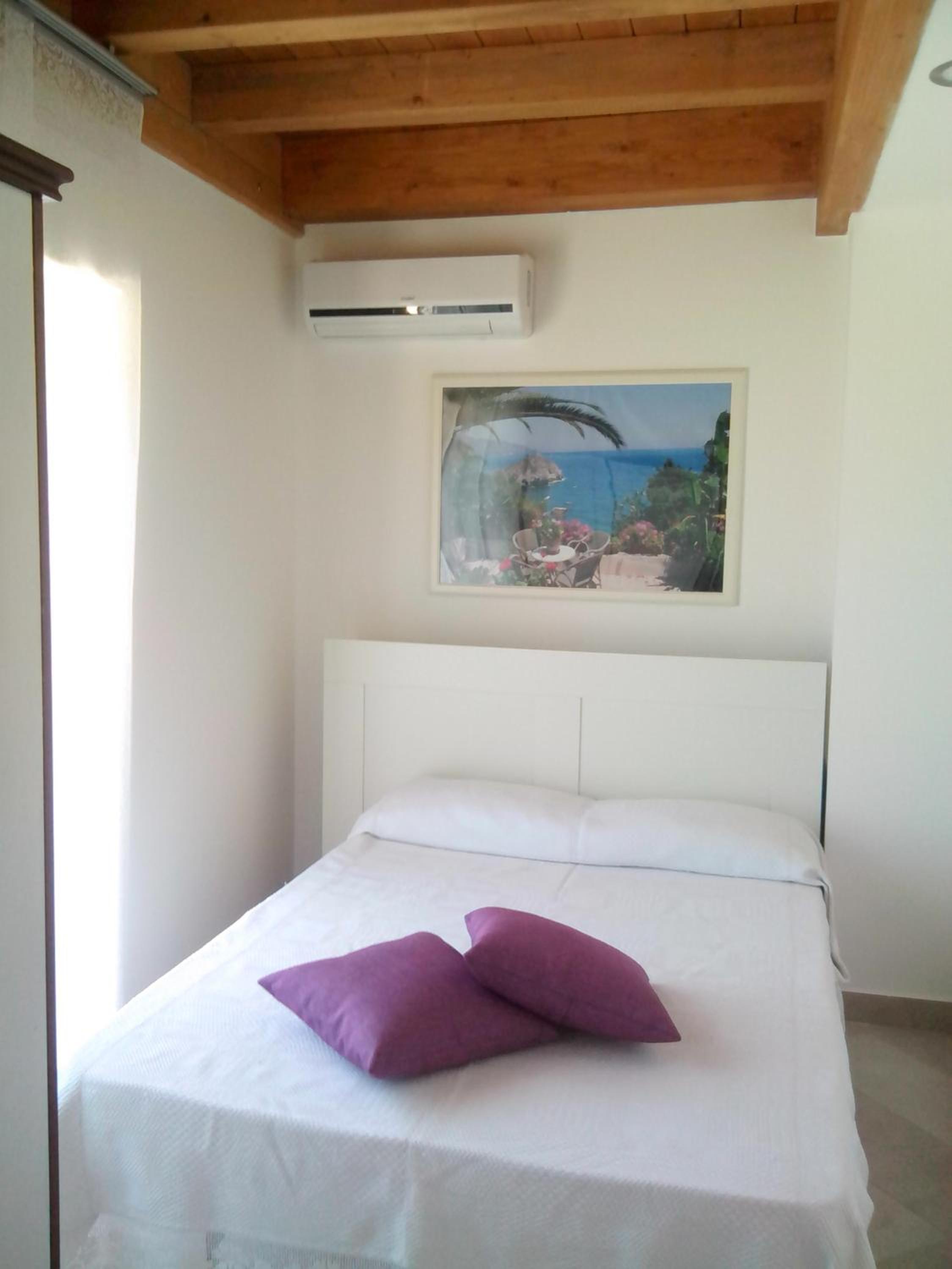 One-Bedroom Apartment with Terrace and Sea View