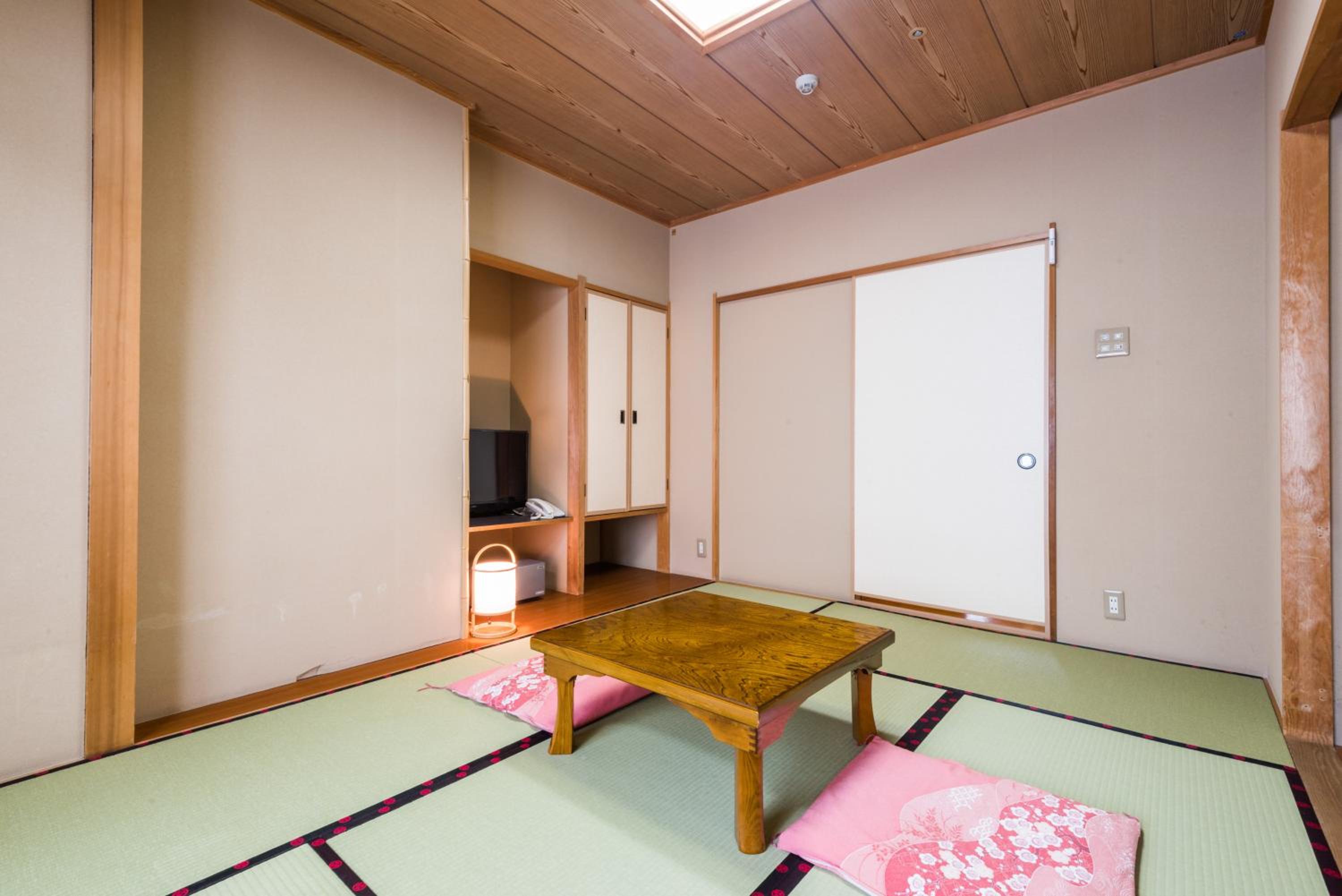 Japanese-Style Compact Room - Non-Smoking - Photo 3