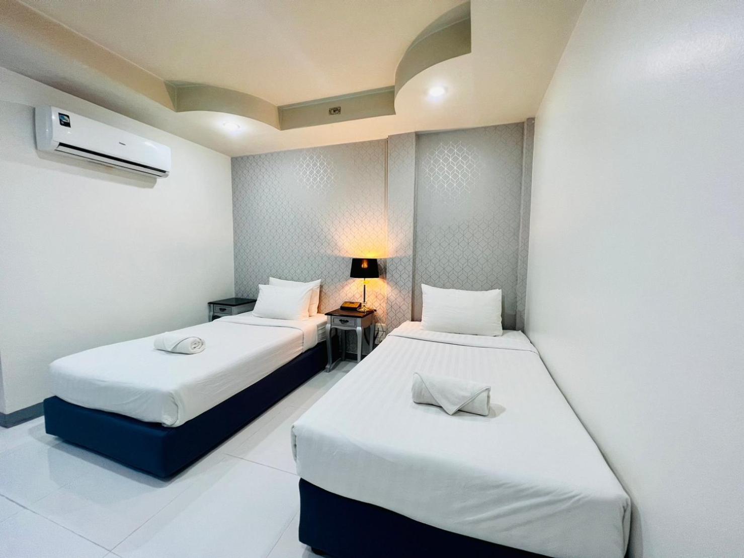 Standard Twin Room photo 3