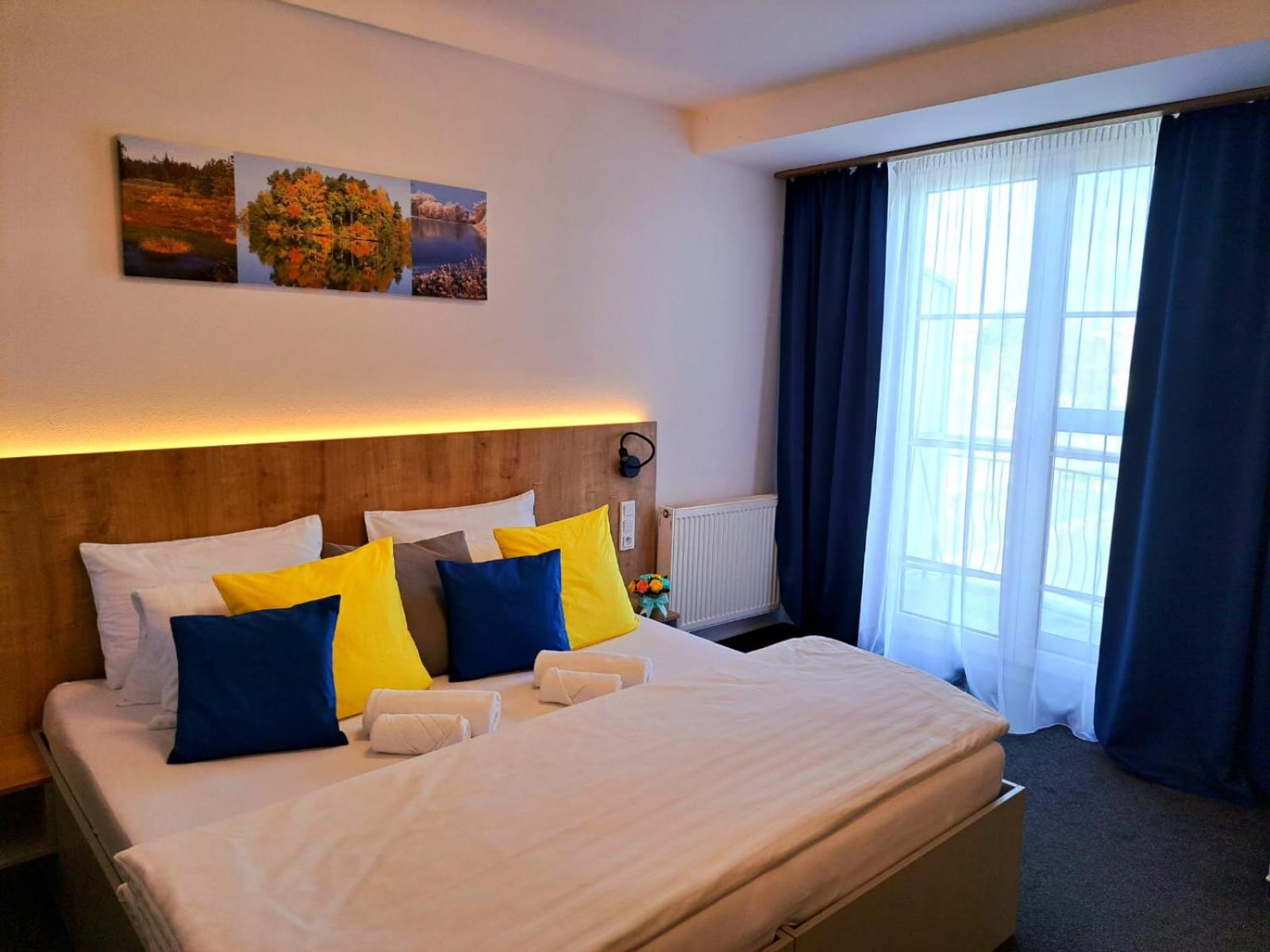 Large Double Room photo 1