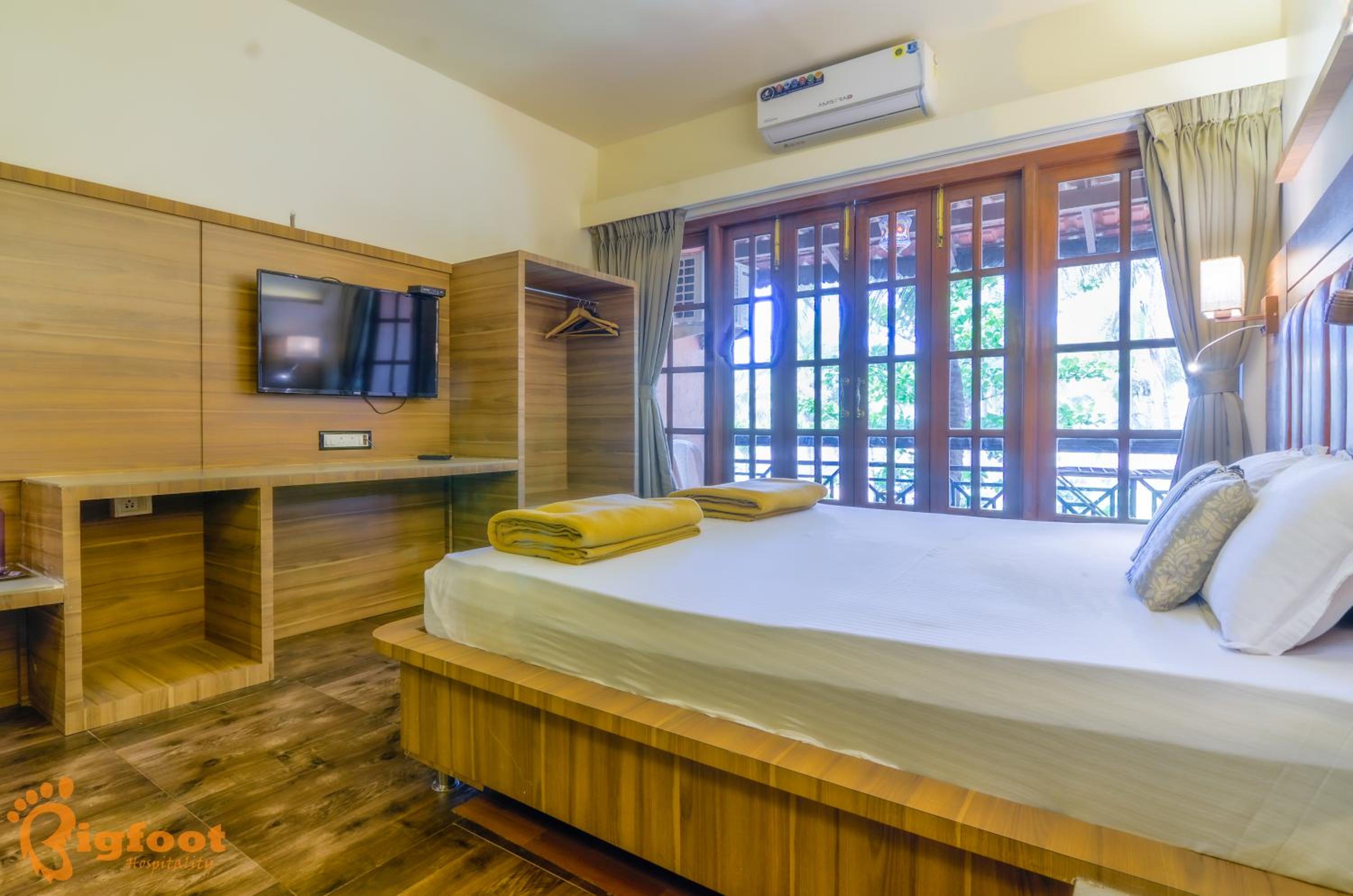 Deluxe Room - Photo 1