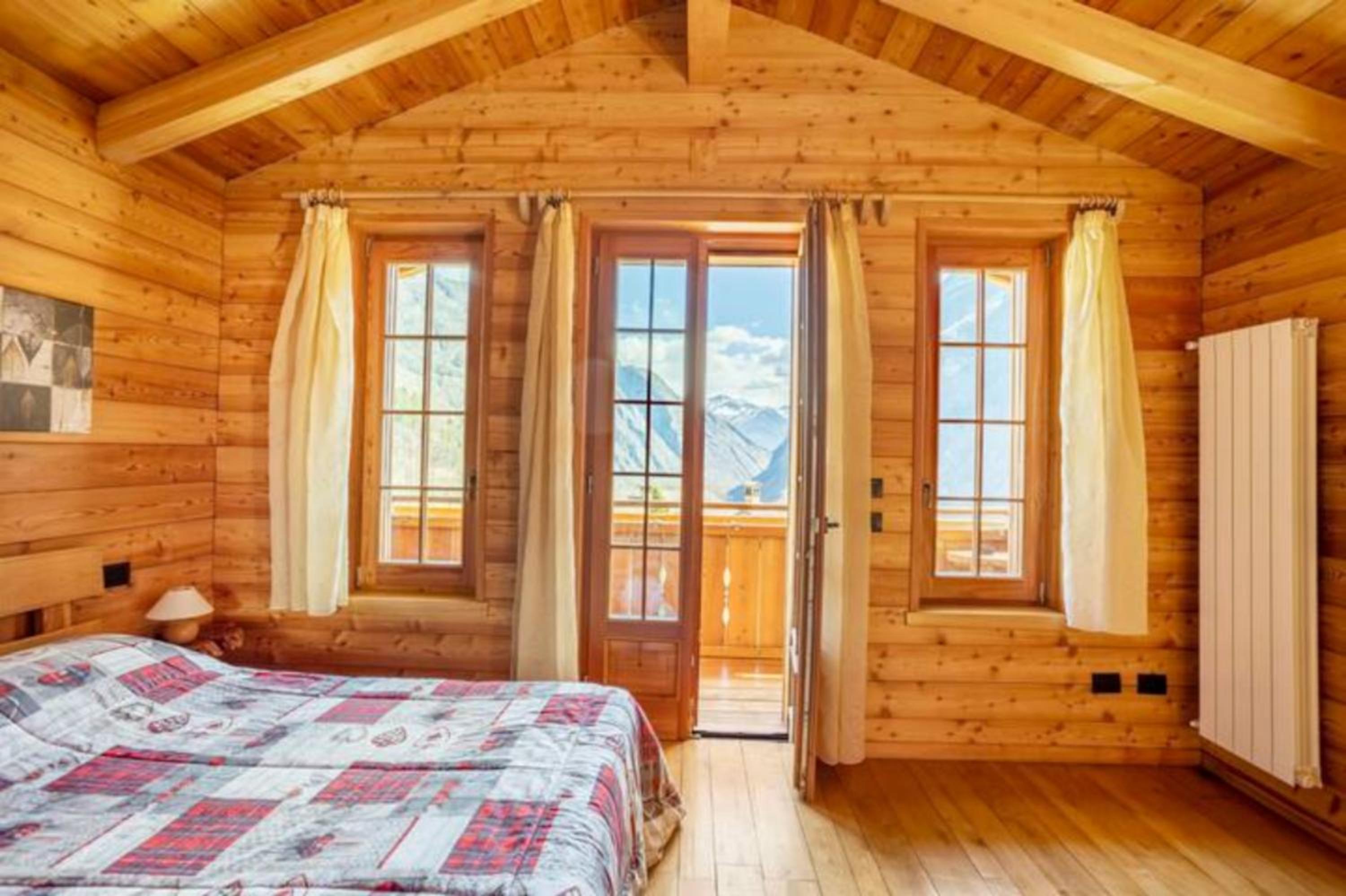 Double or Twin Room with Balcony and Private External Bathroom - Photo 6