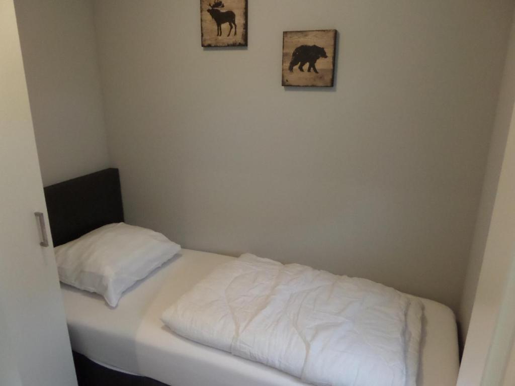Three-Bedroom Chalet photo 3