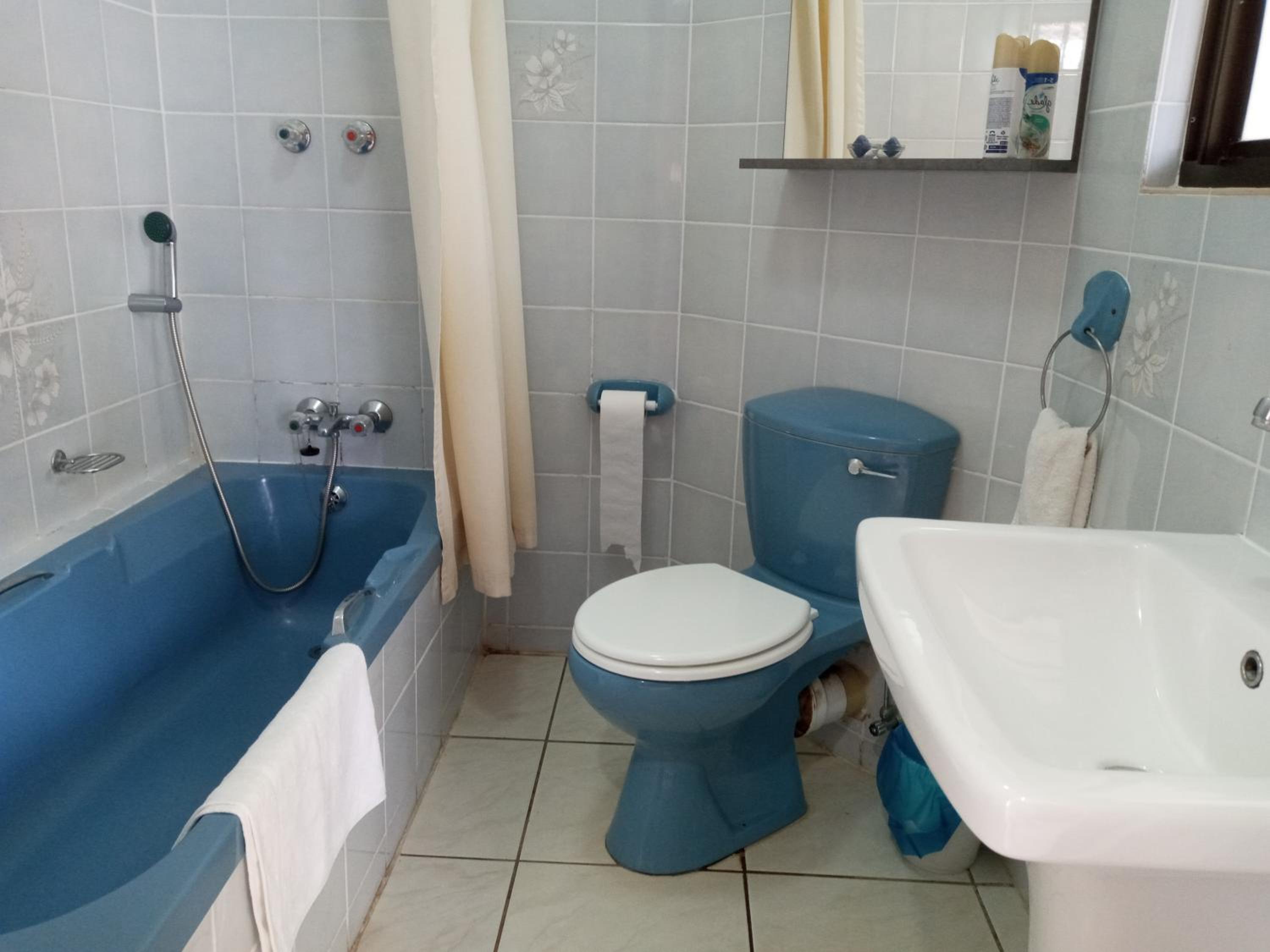Double Room with Balcony and Sea View photo 3