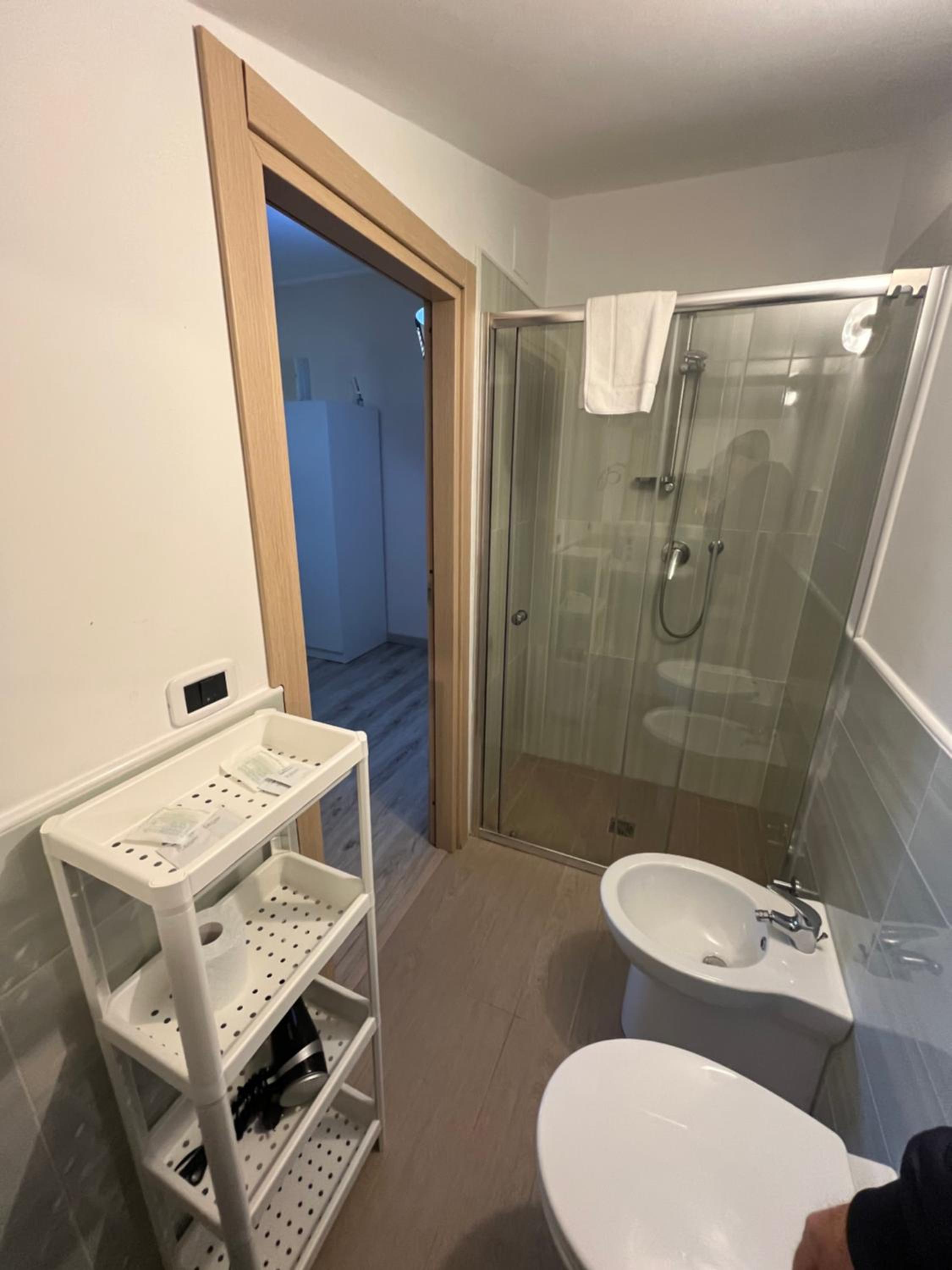 Deluxe Room - Photo 4
