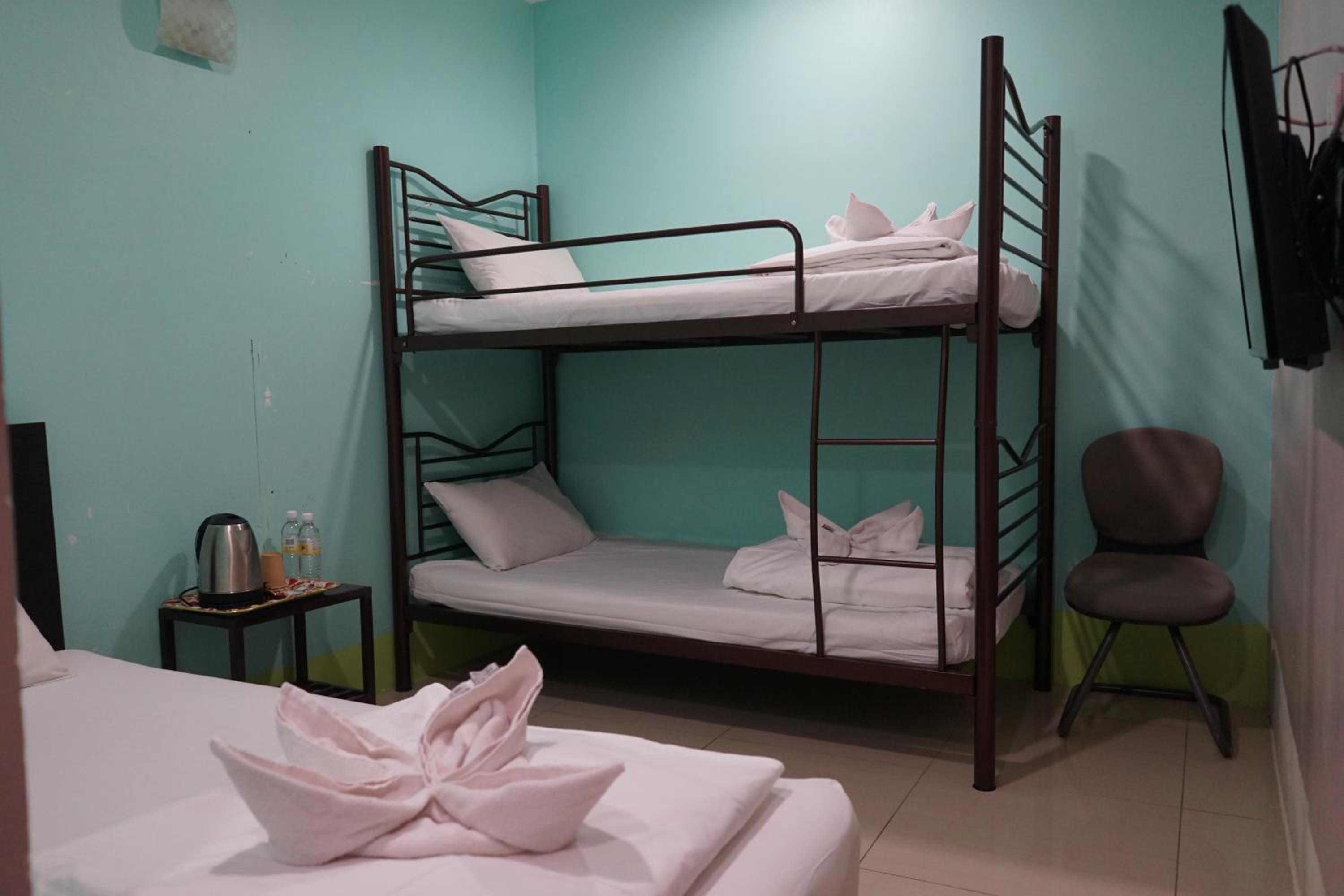 Deluxe Double or Twin Room - Photo 3