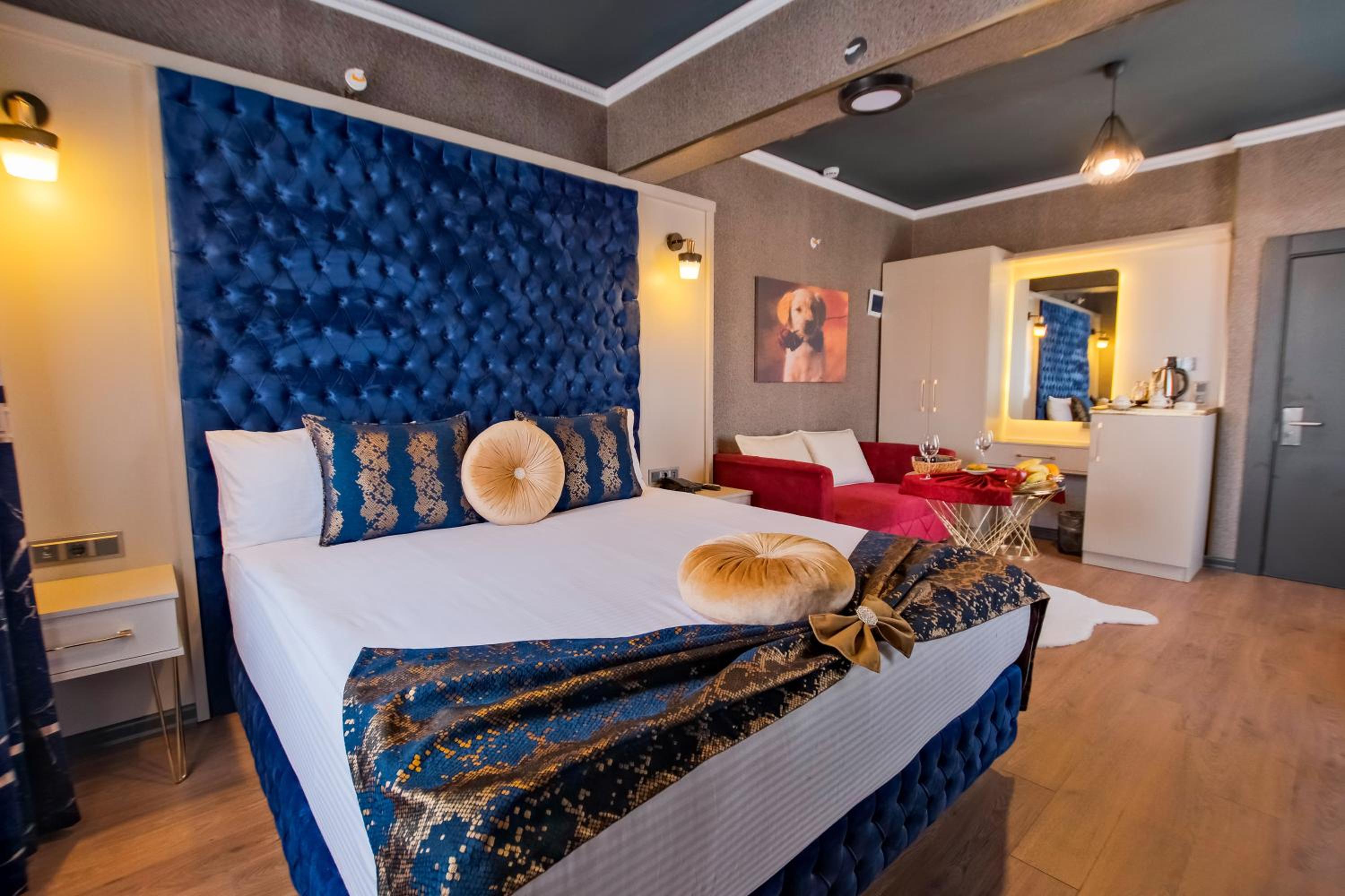 Double Room with Balcony photo 3
