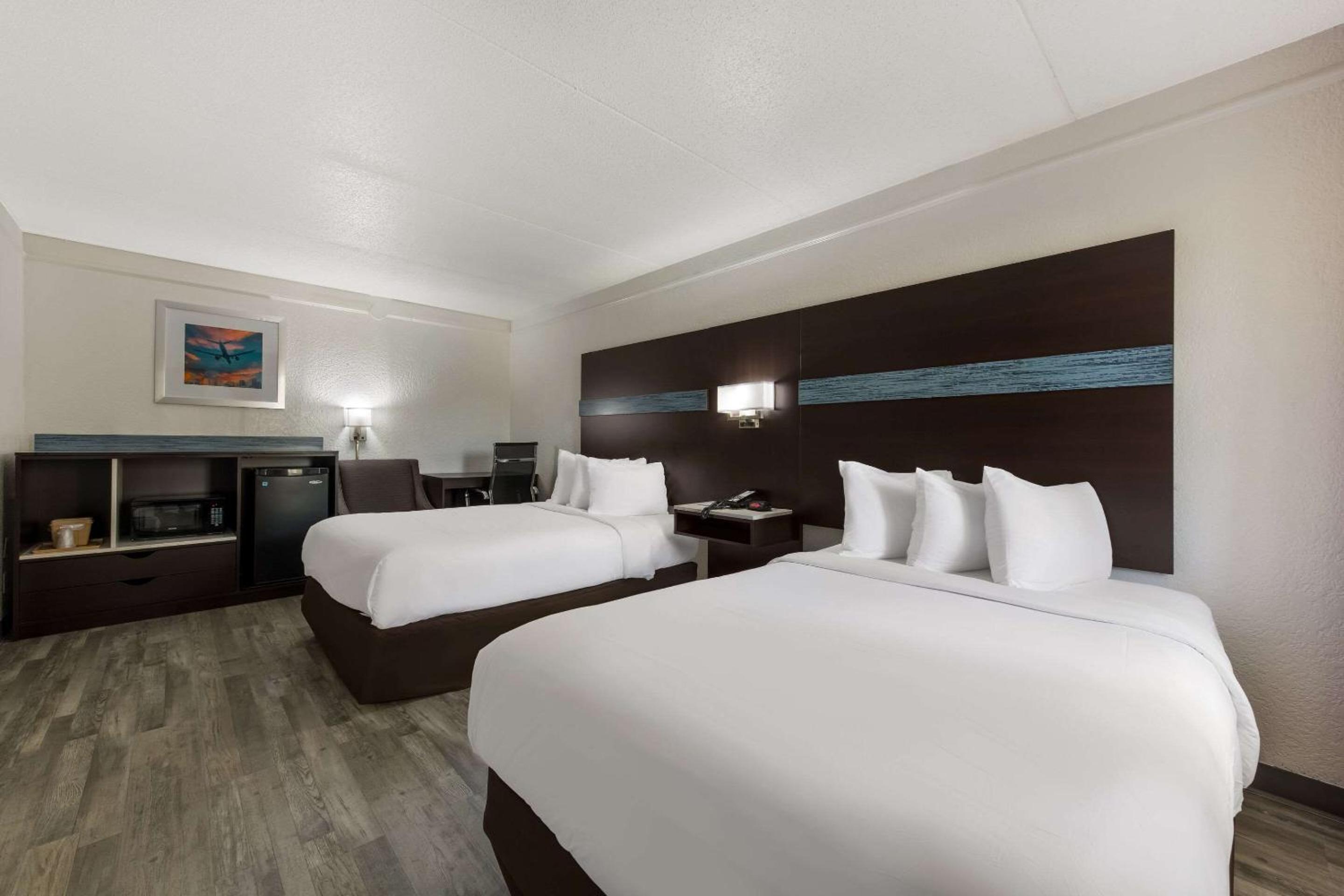 Traditional Double Room - Non-Smoking  - Photo 7