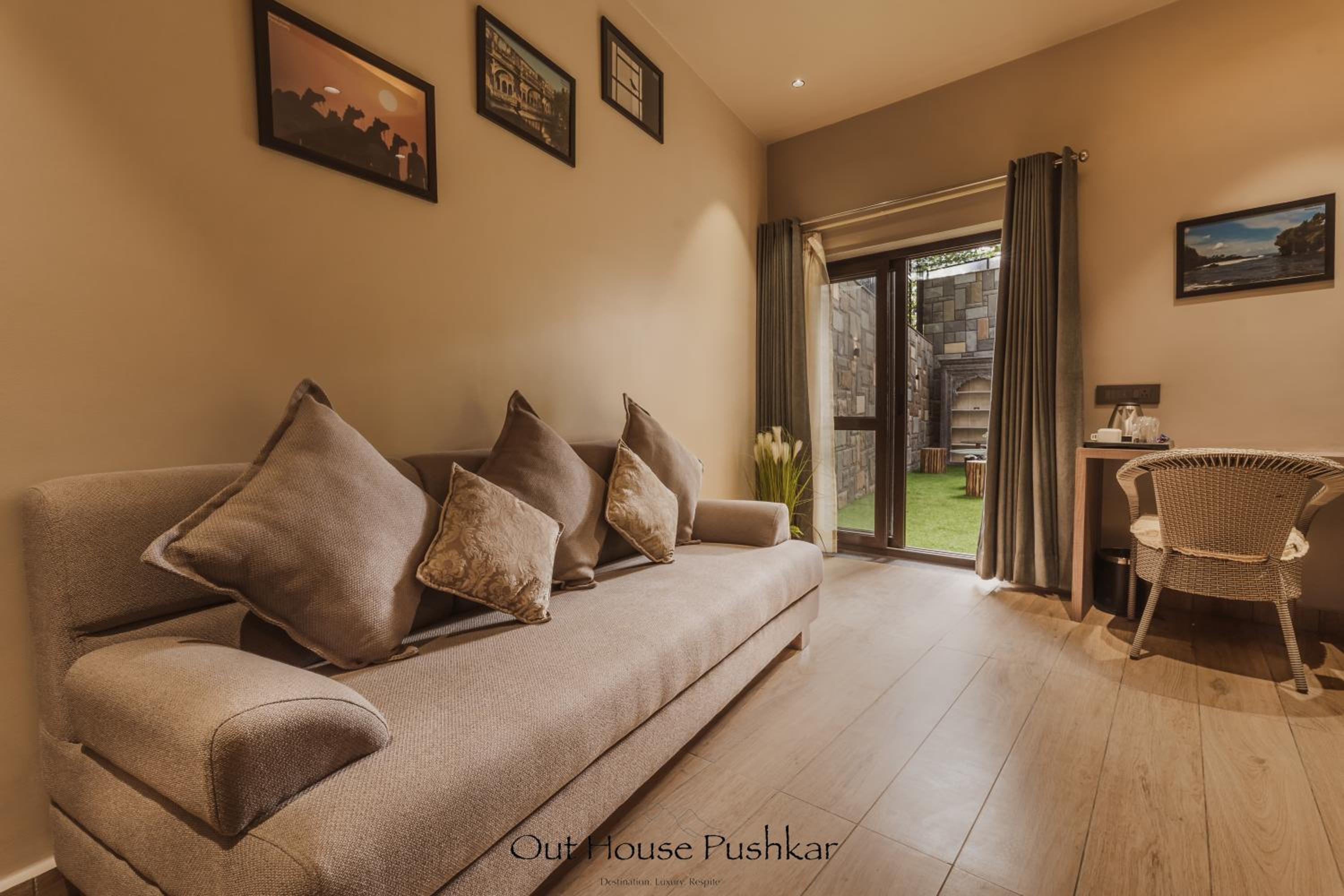 King Room with Garden View - Photo 20