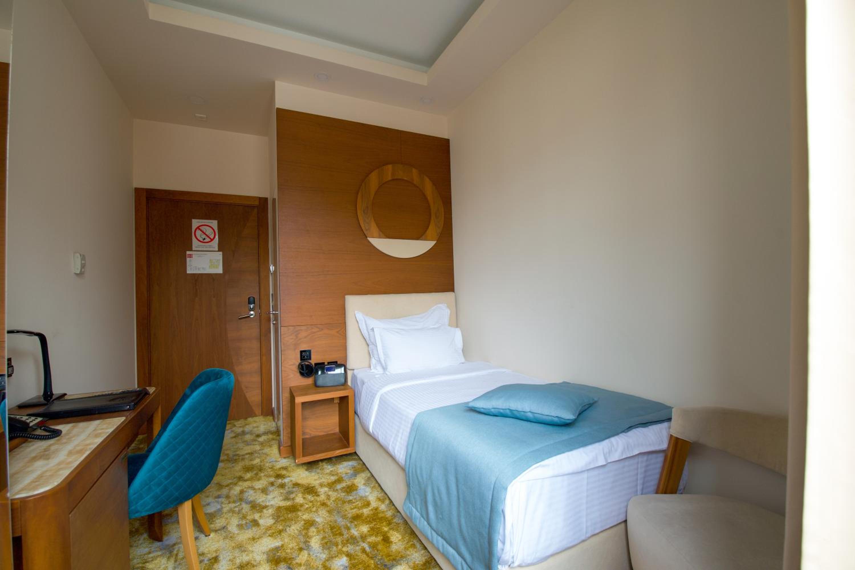 Classic Single Room with Spa Access photo 1