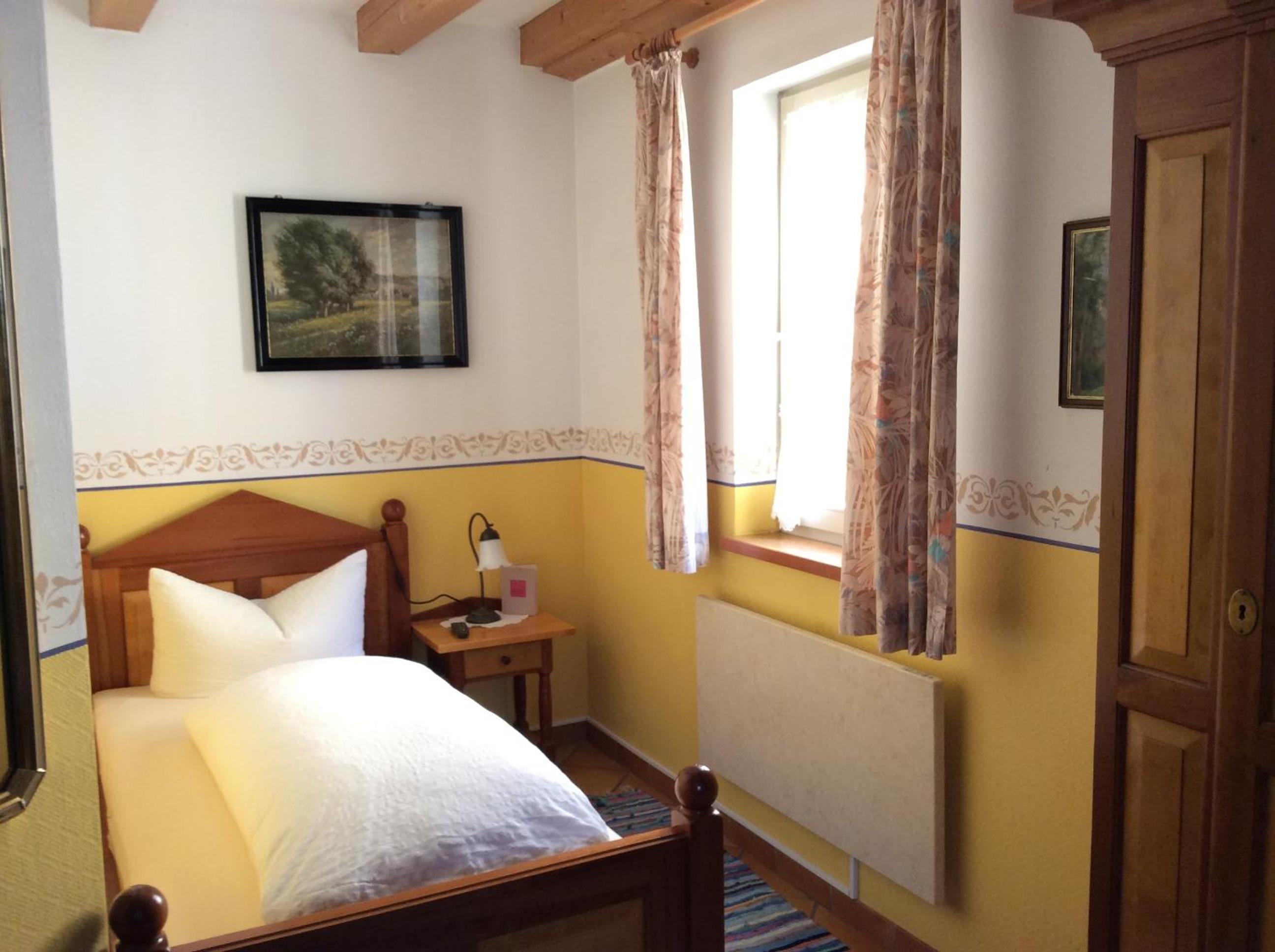 Standard Single Room photo 2