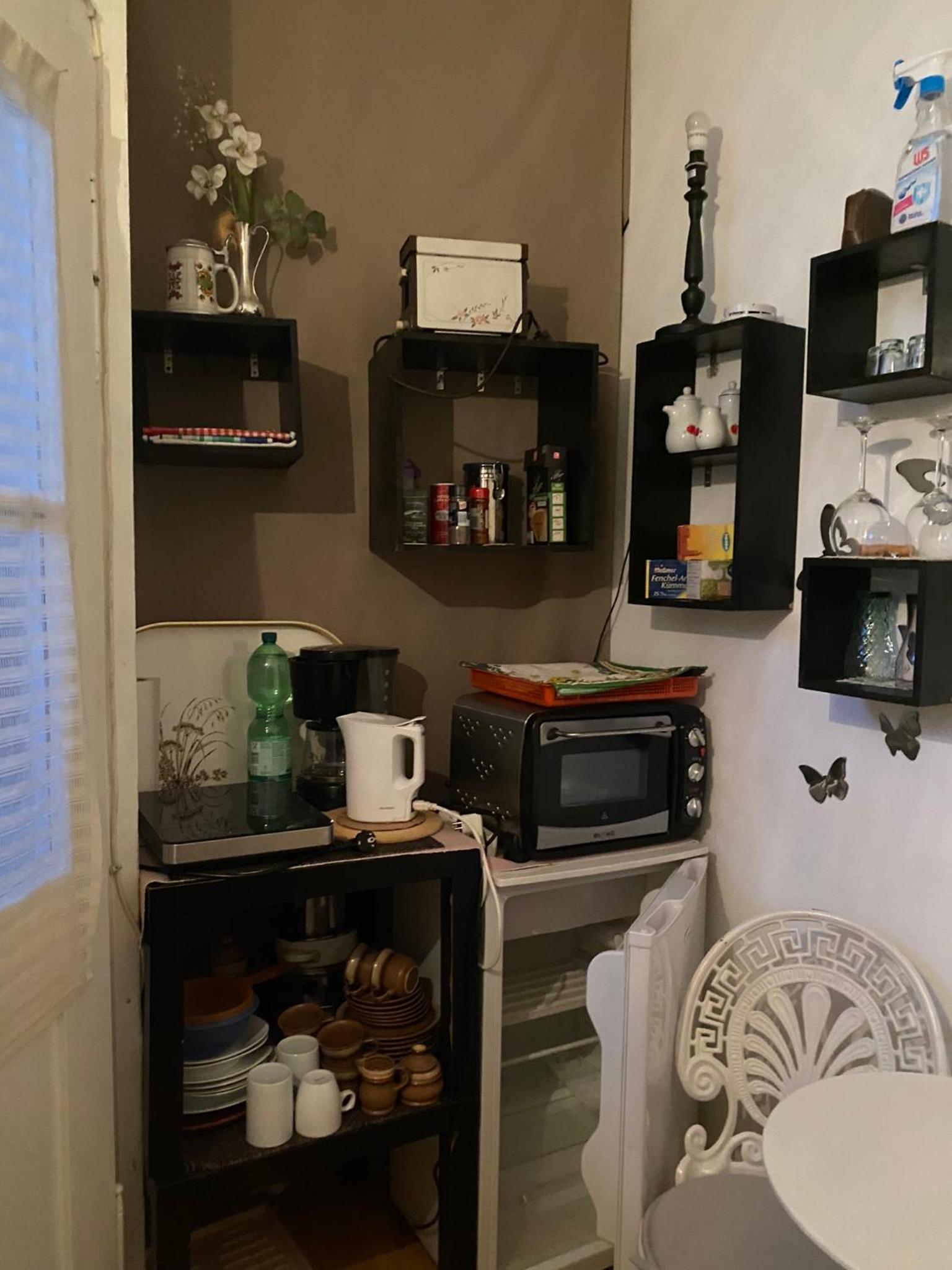 Small Single Room photo 2