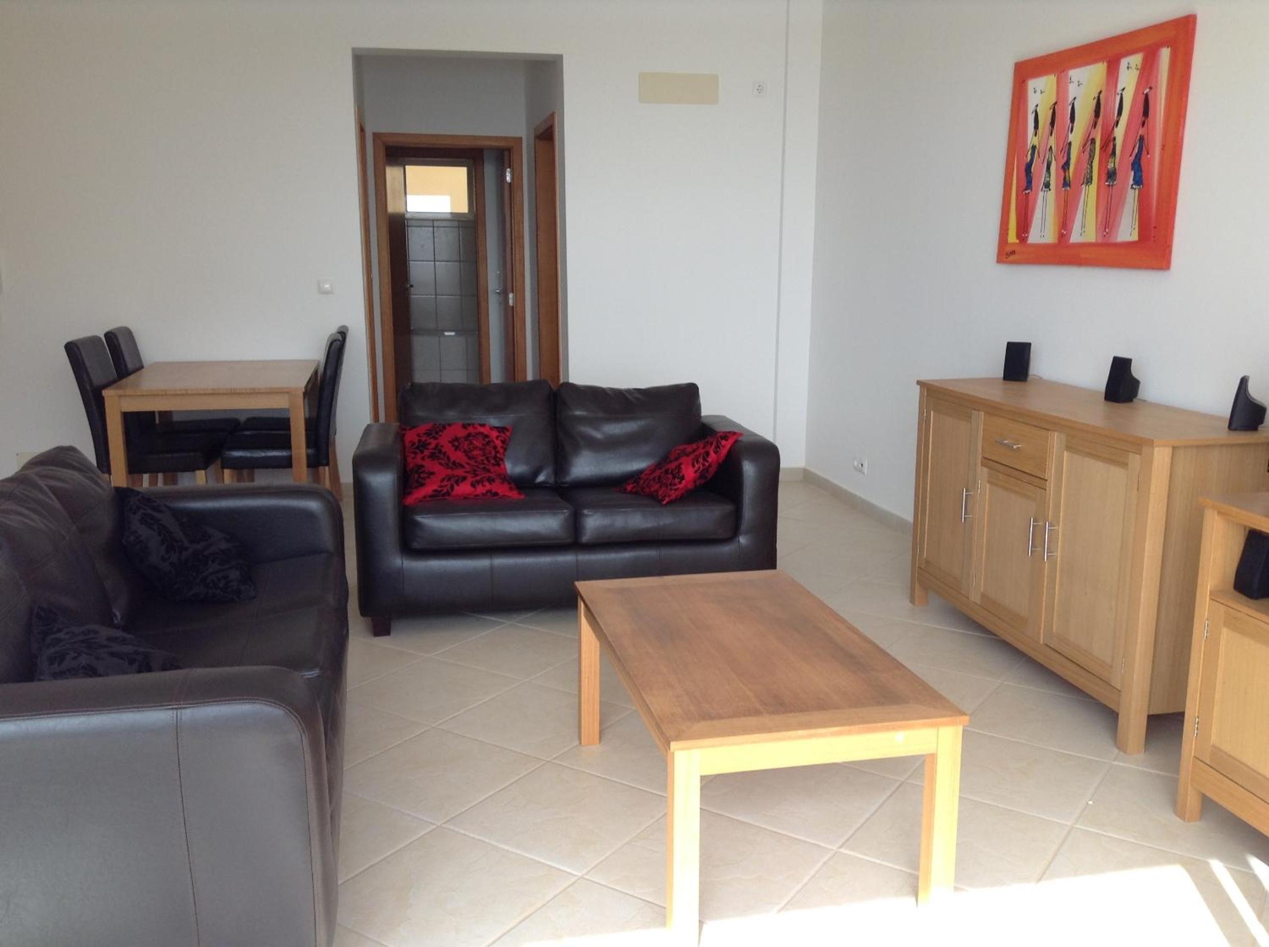 Apartment - Ground Floor photo 2