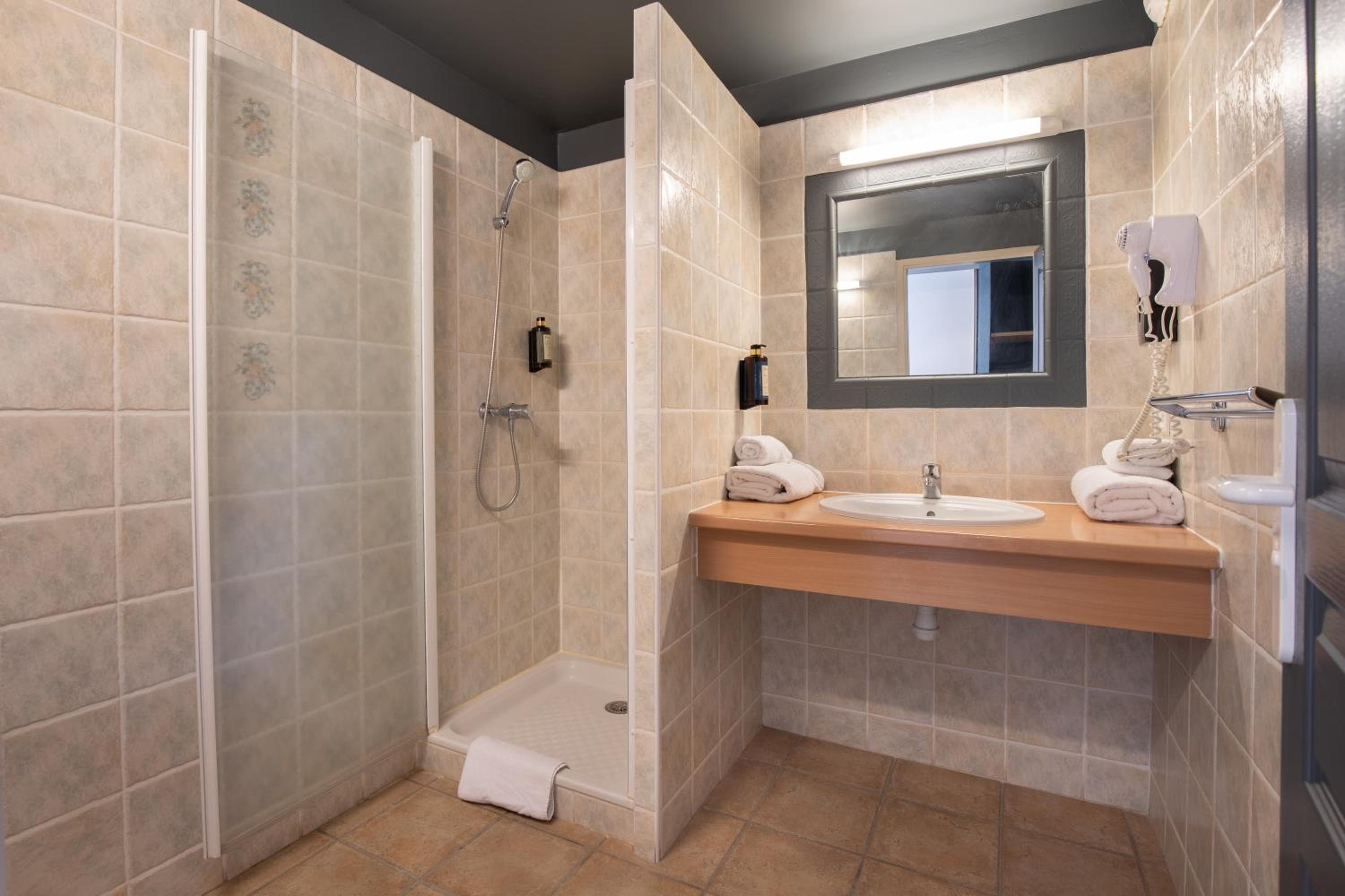 Comfort Double Room – Ground Floor photo 3