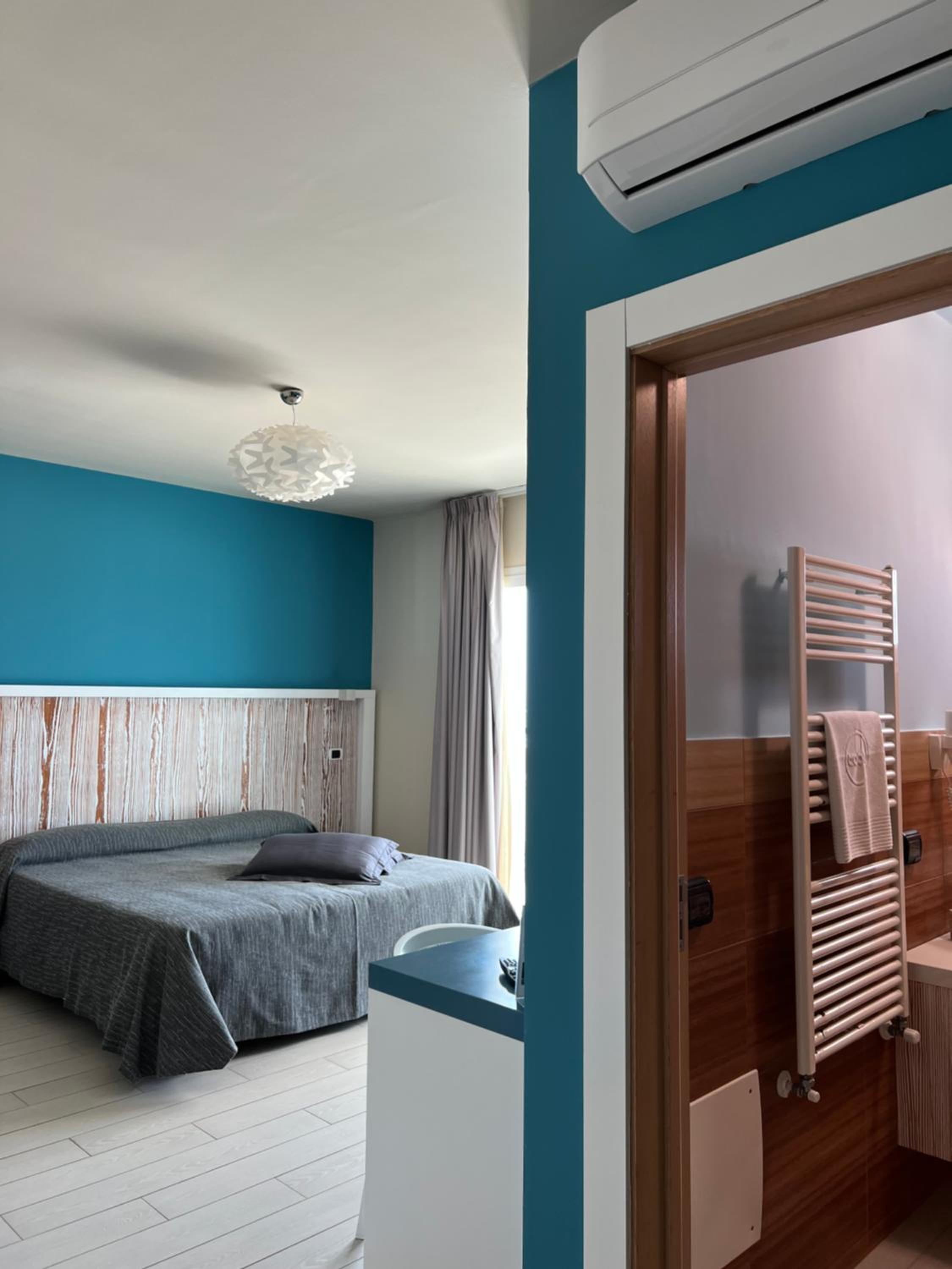 Superior Double Room with Terrace and Sea view  photo 1