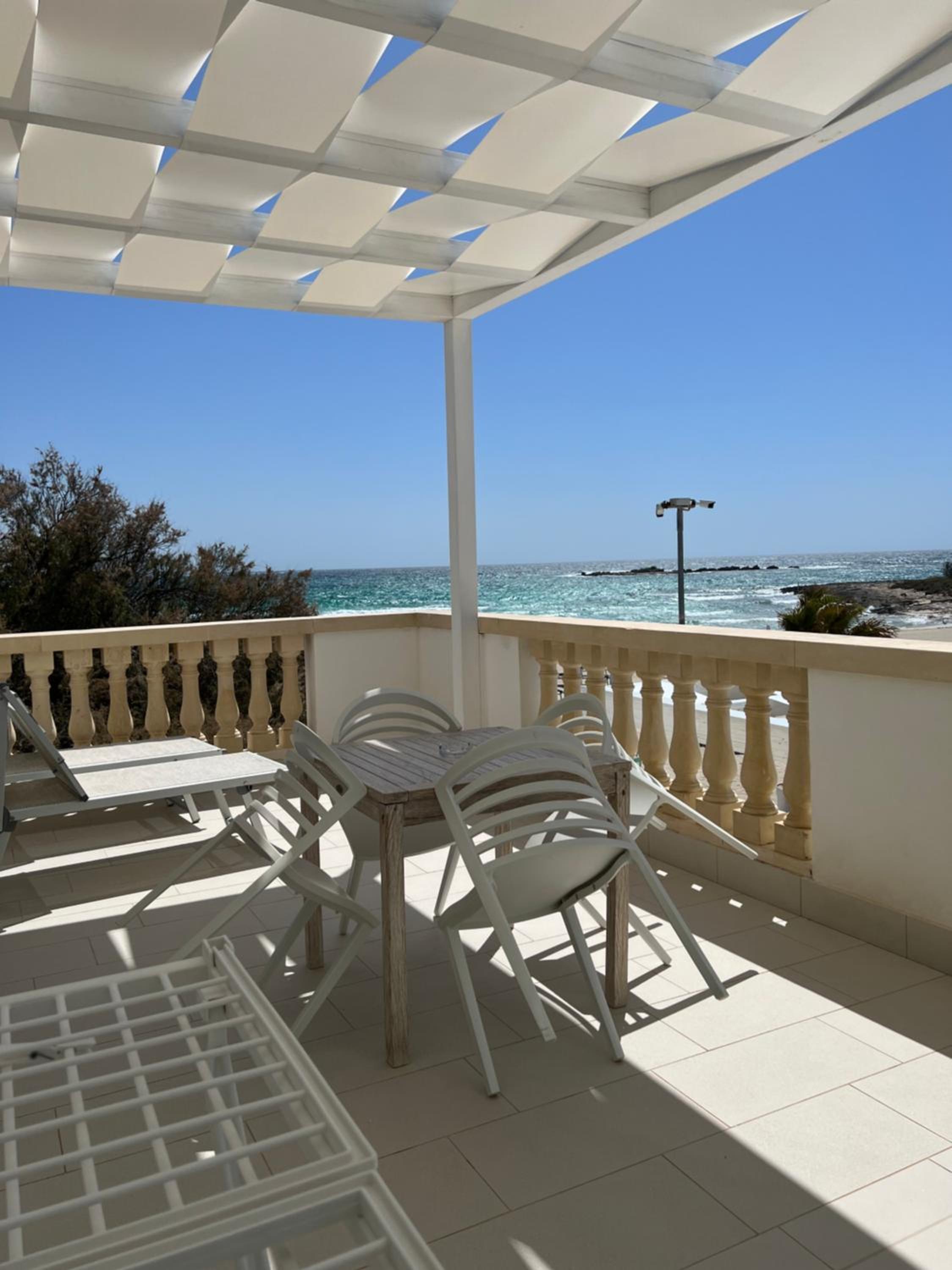 Superior Double Room with Terrace and Sea view  photo 3