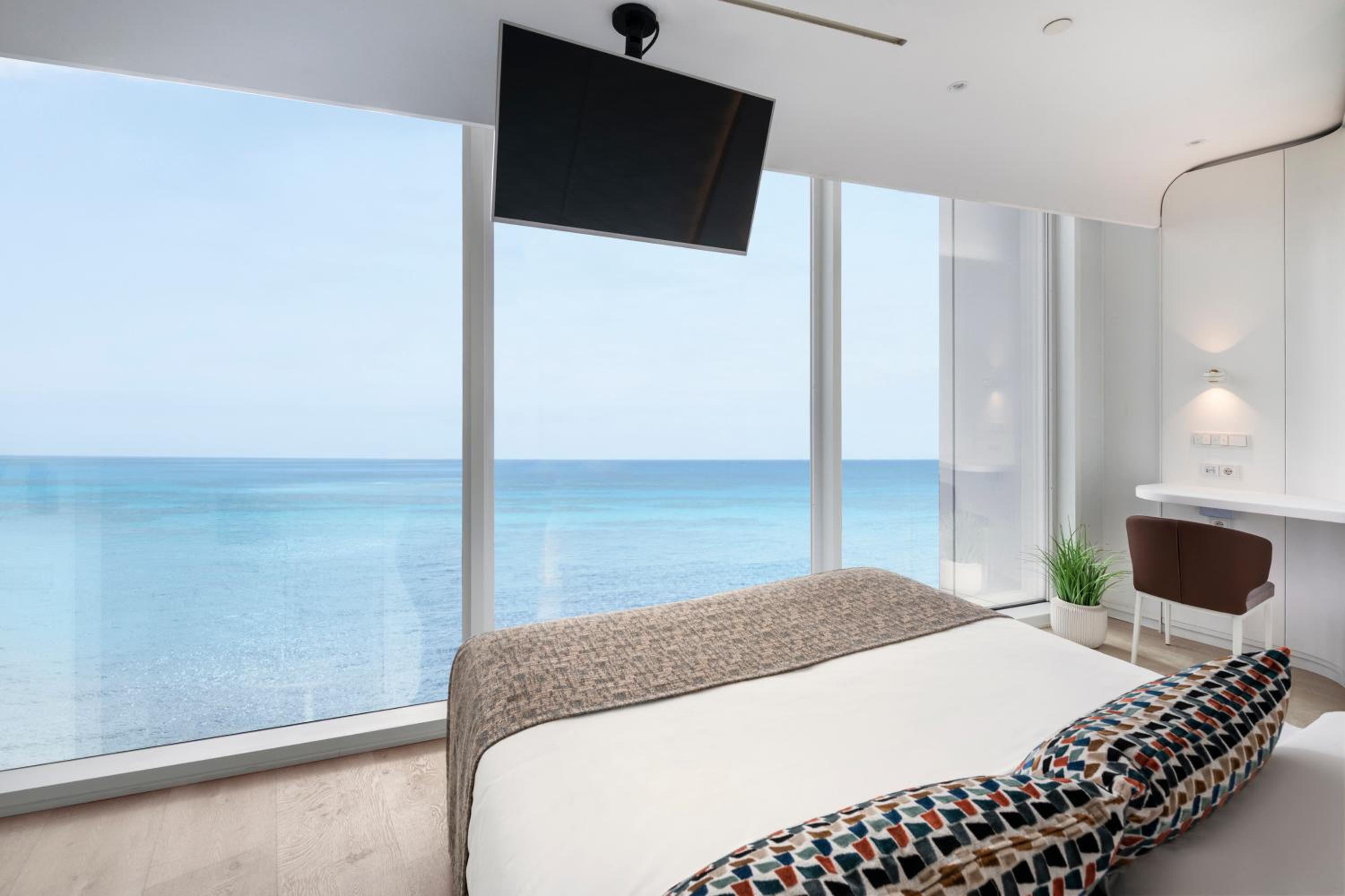 Doble Privilege with spa access - Photo 4