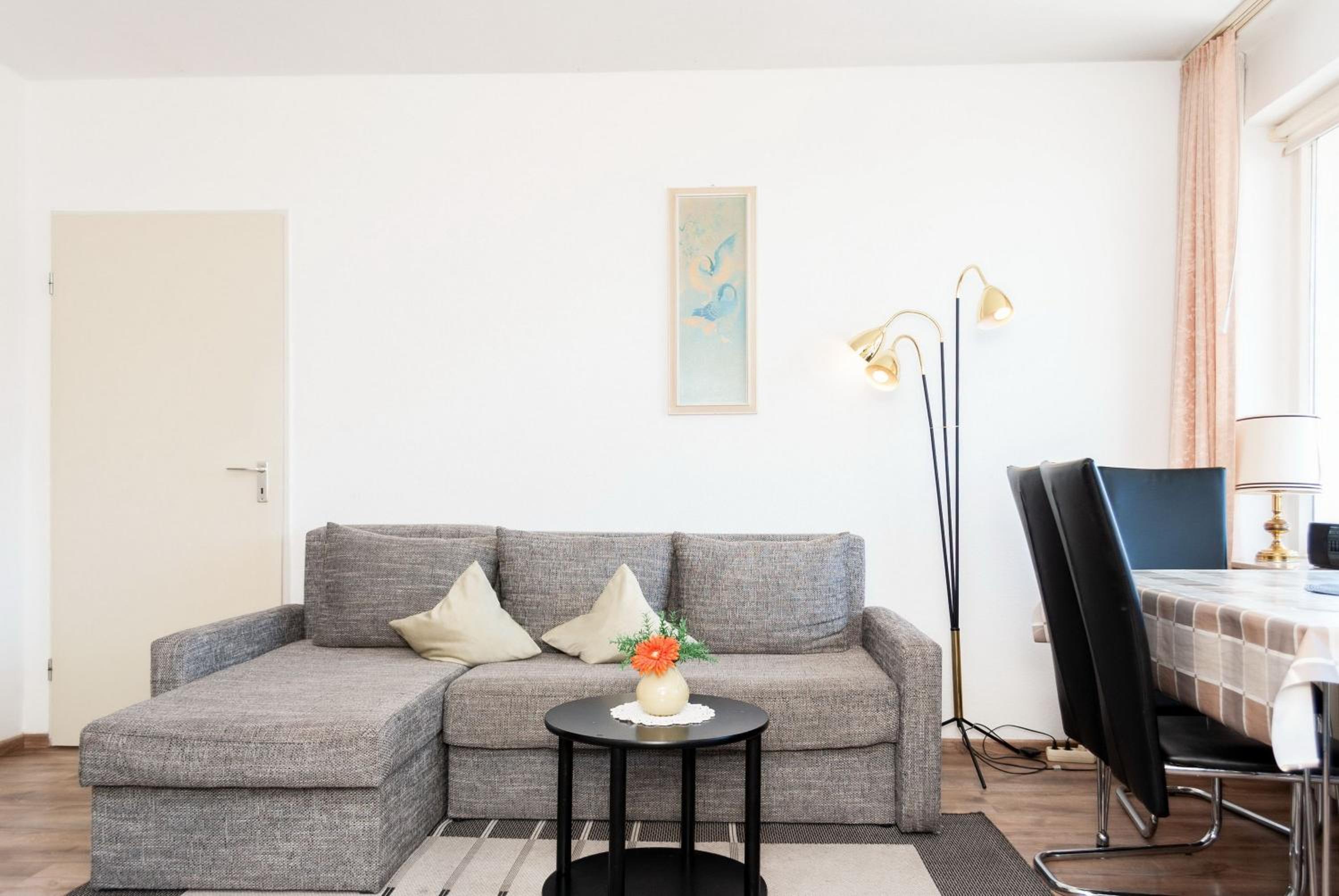 Apartment photo 1