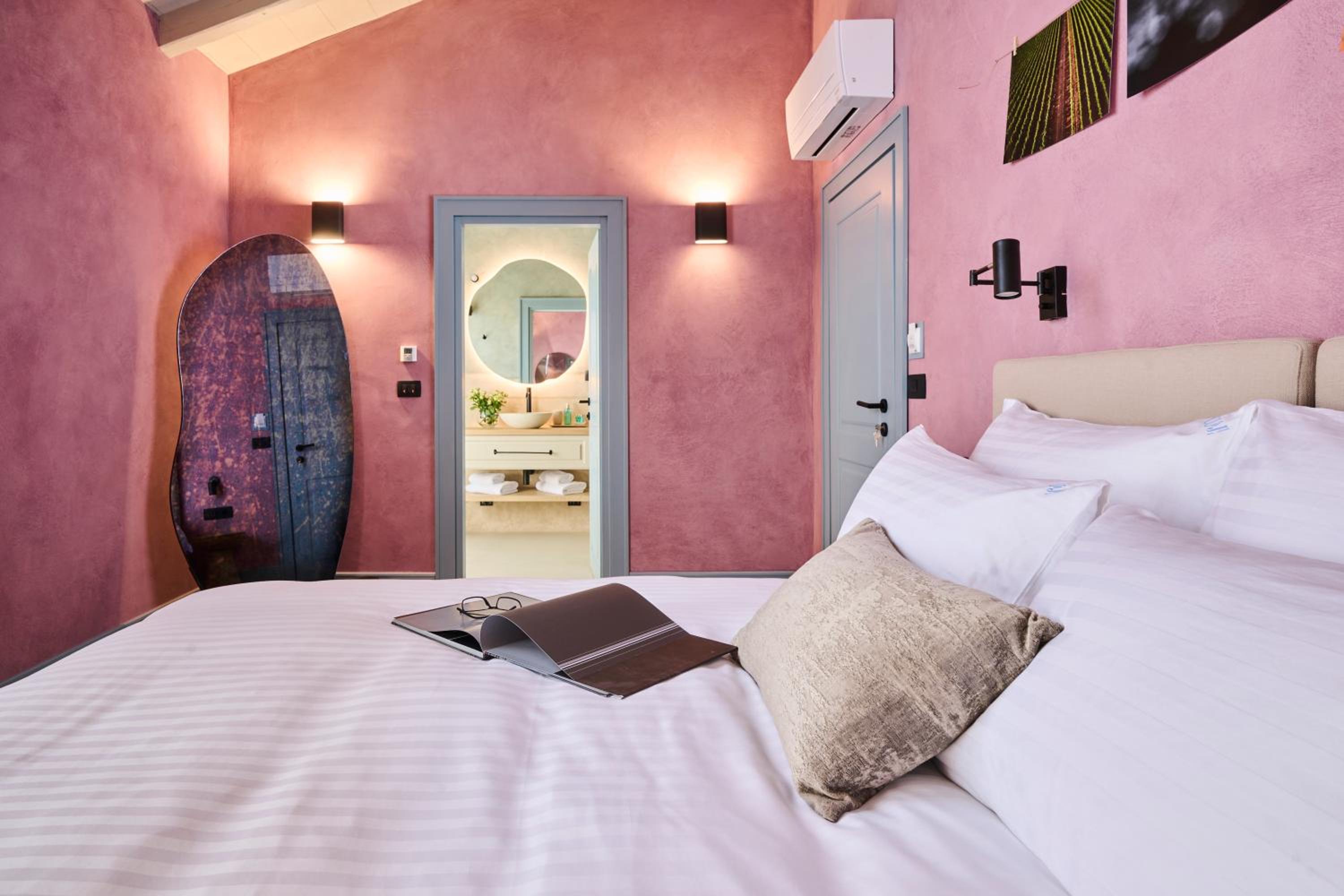 Double or Twin Room with View photo 2