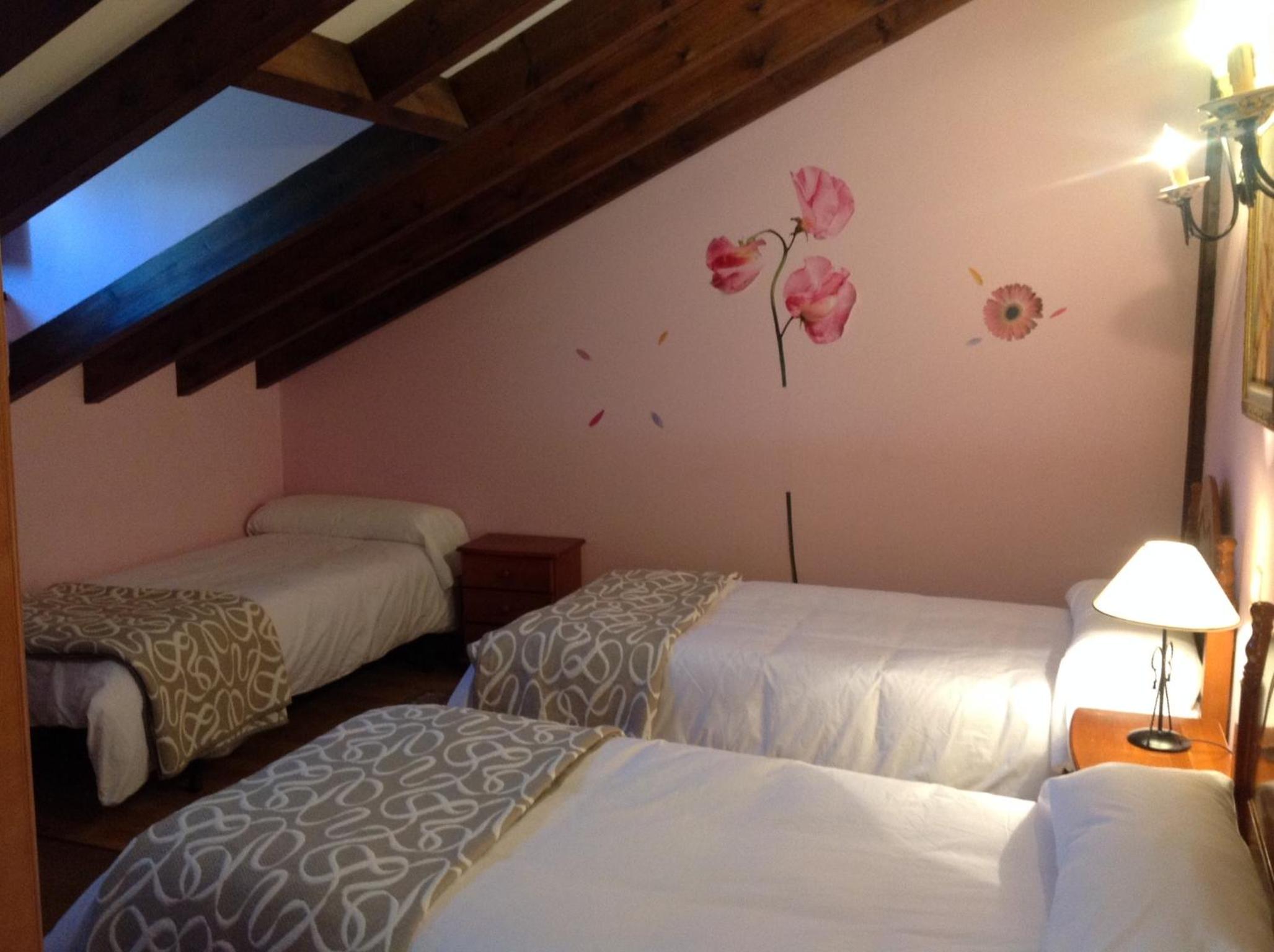 Triple Room photo 2